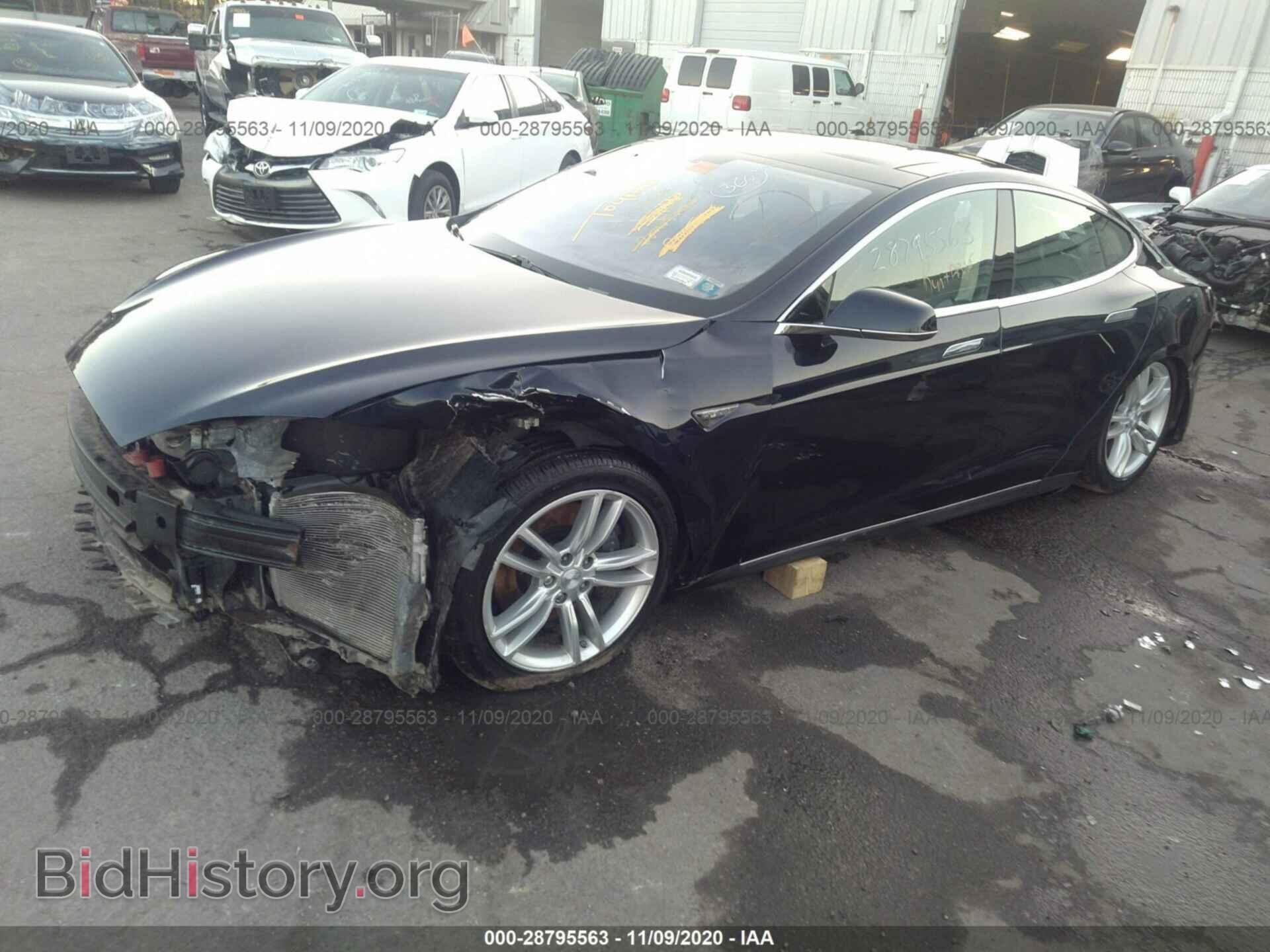 2013 TESLA MODEL S - VIN: 5YJSA1DN8DFP12281 - Photo 2