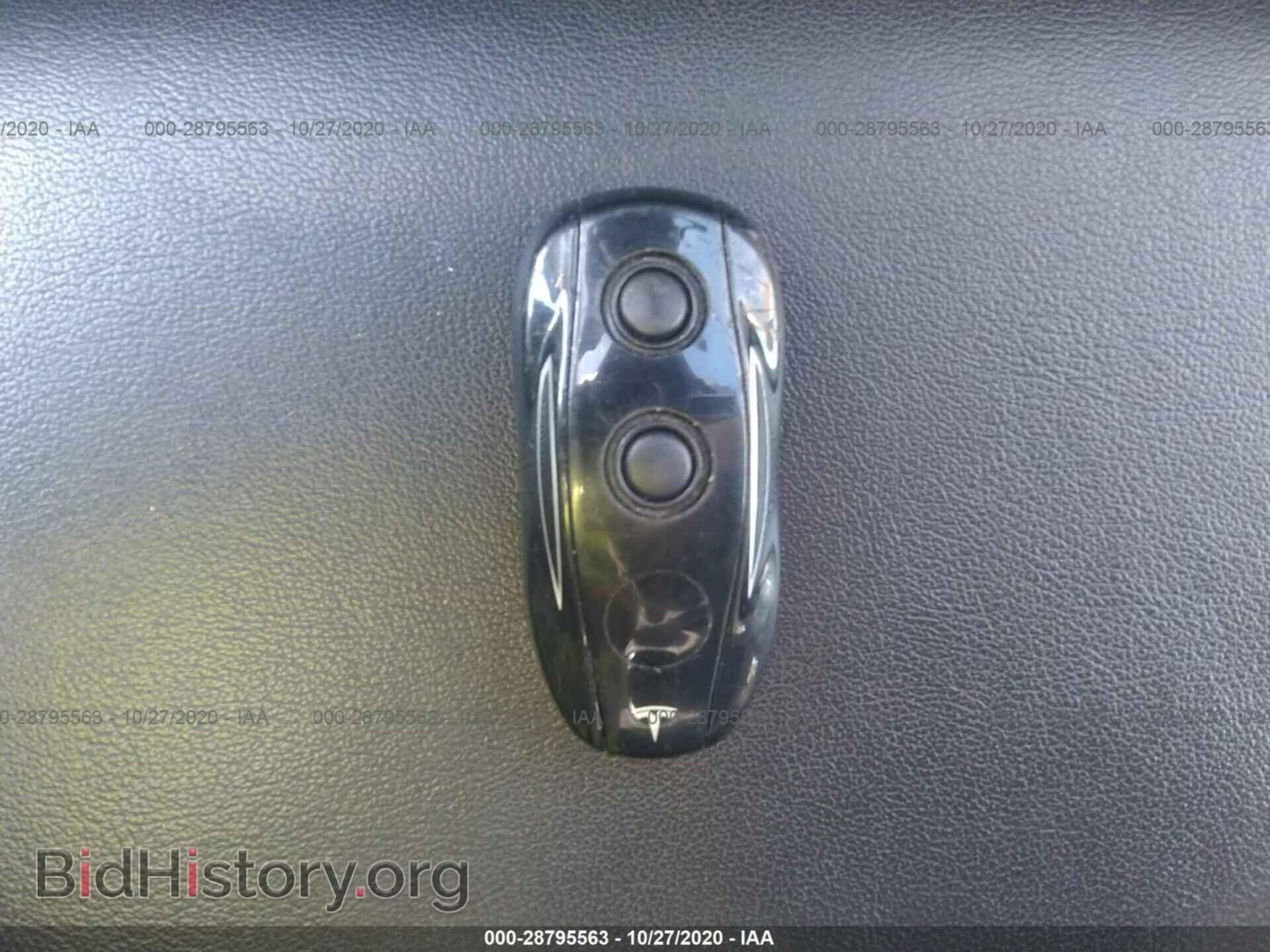 2013 TESLA MODEL S - VIN: 5YJSA1DN8DFP12281 - Photo 11