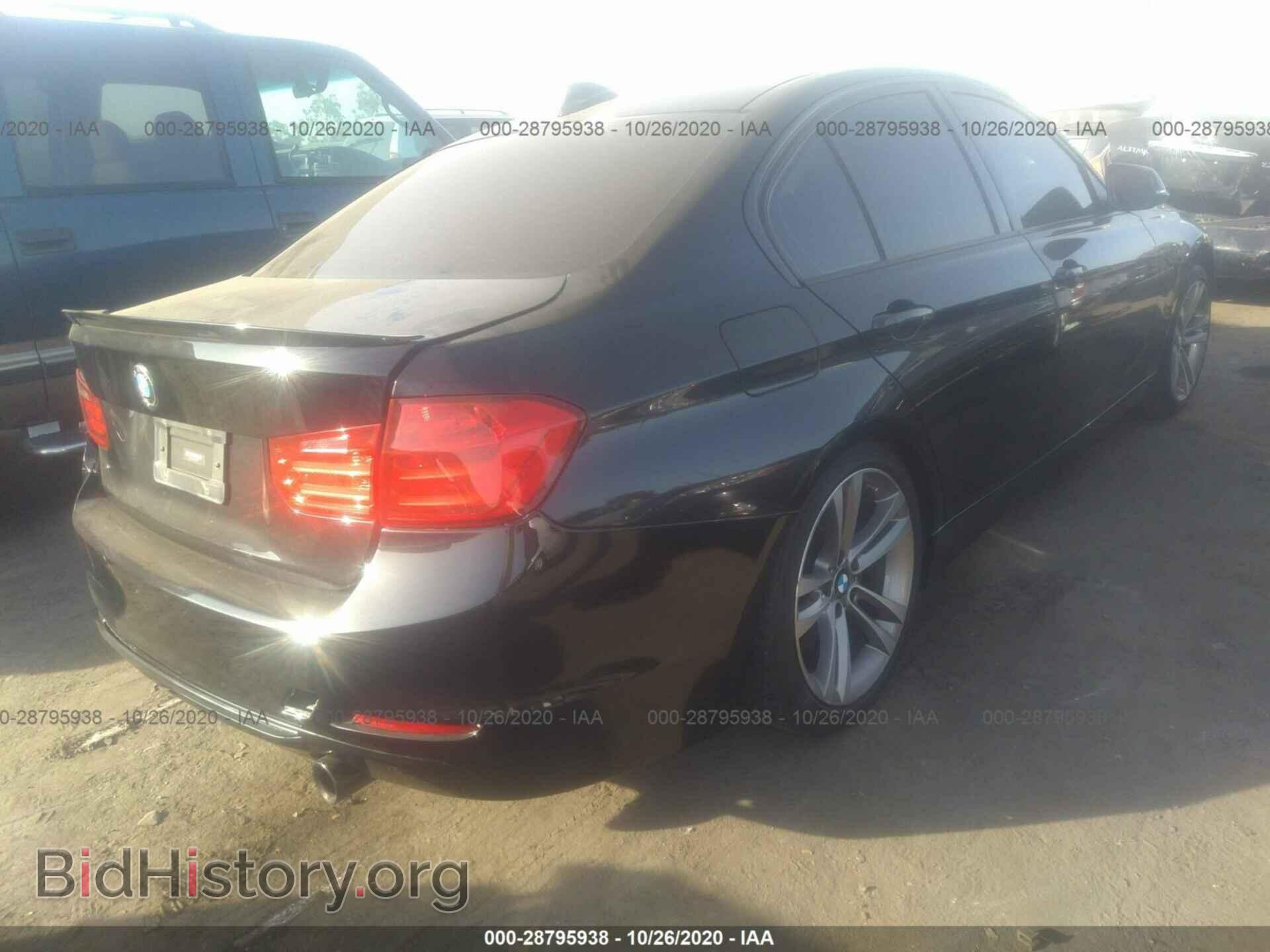 2013 BMW 3 SERIES - VIN: WBA3A9C54DF476631 - Фото 4