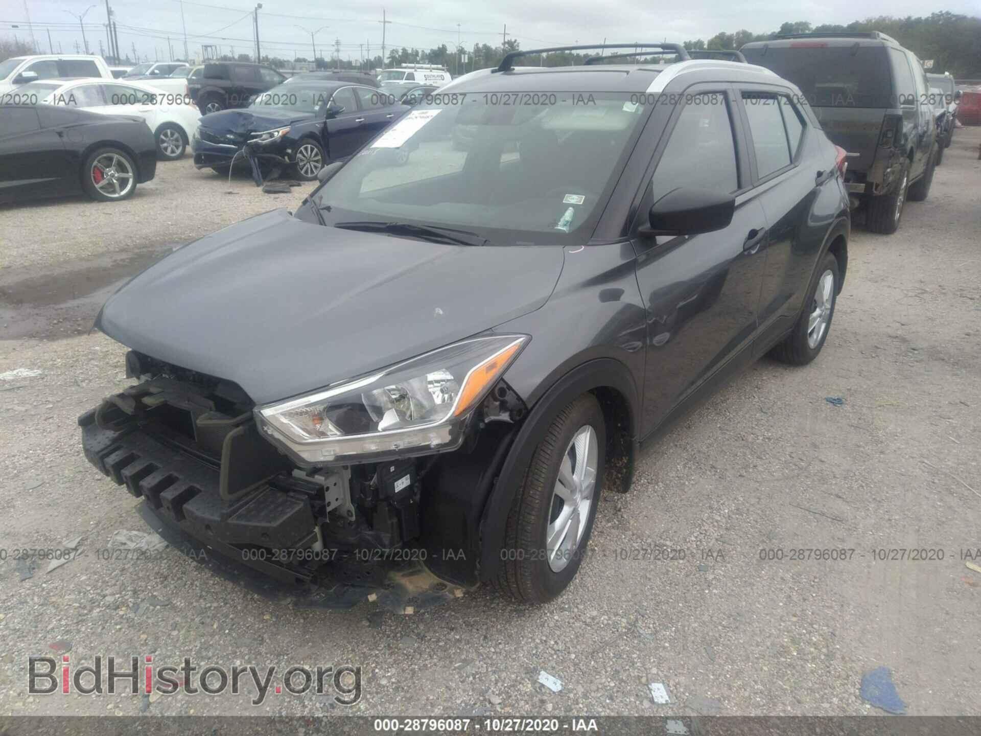 2019 NISSAN KICKS - VIN: 3N1CP5CU3KL562410 - Photo 2
