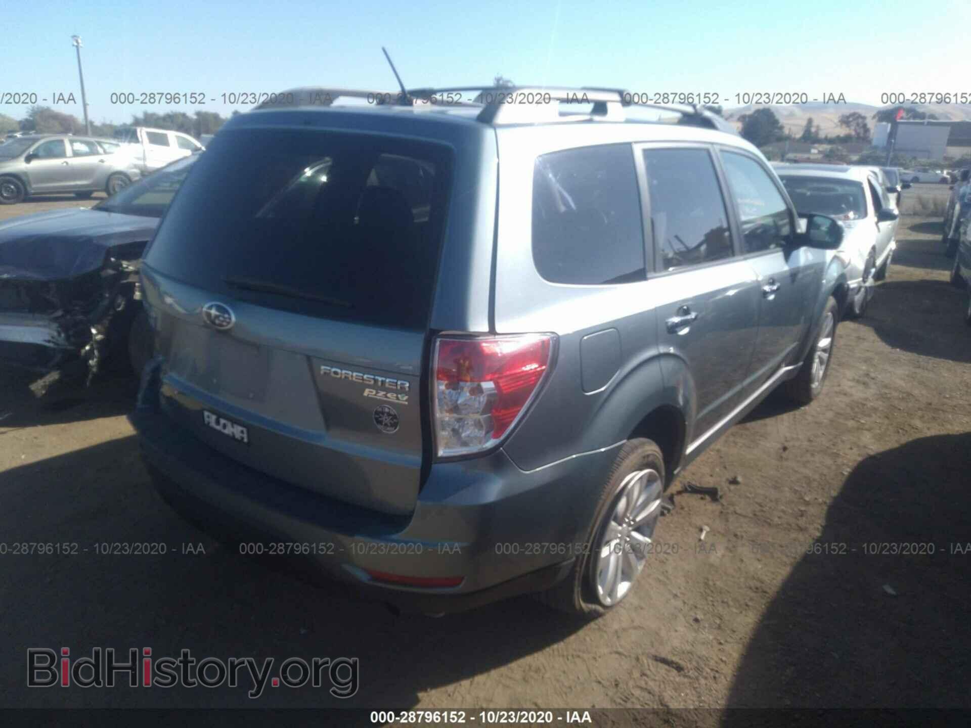 2013 SUBARU FORESTER - VIN: JF2SHADC3DH438807 - Фото 4