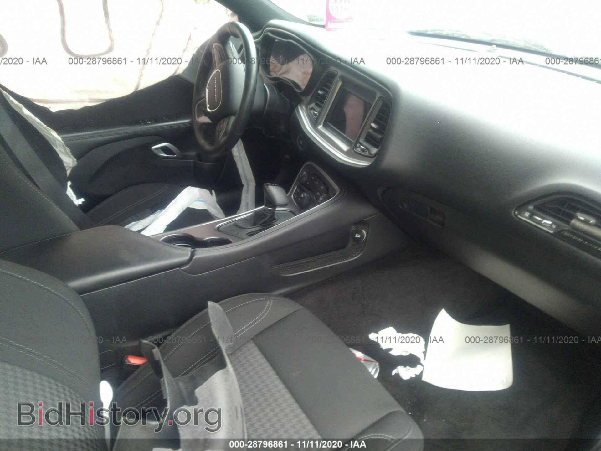 2019 DODGE CHALLENGER - VIN: 2C3CDZAG4KH504216 - Фото 5