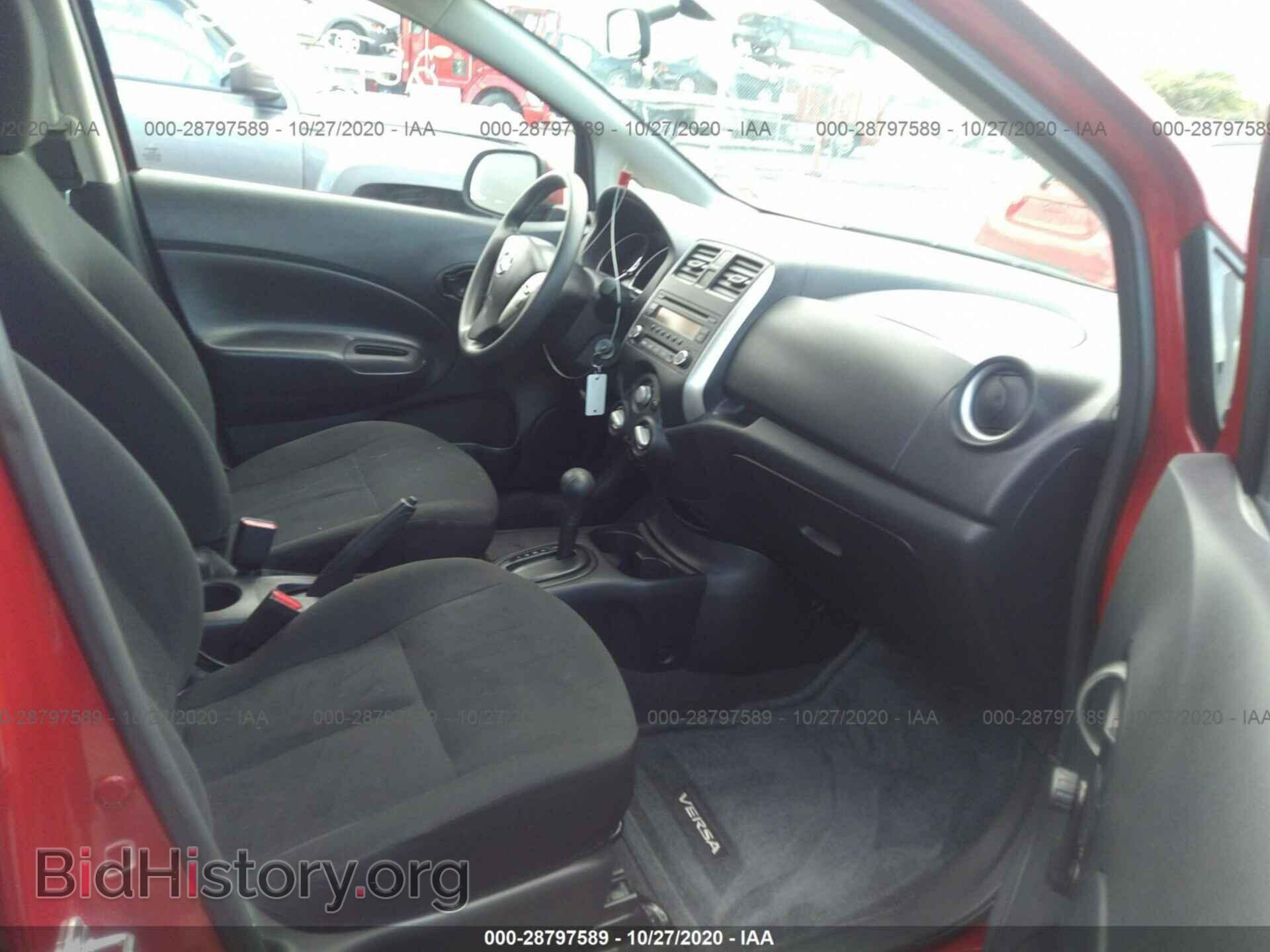 2014 NISSAN VERSA NOTE - VIN: 3N1CE2CP0EL390467 - Фото 5