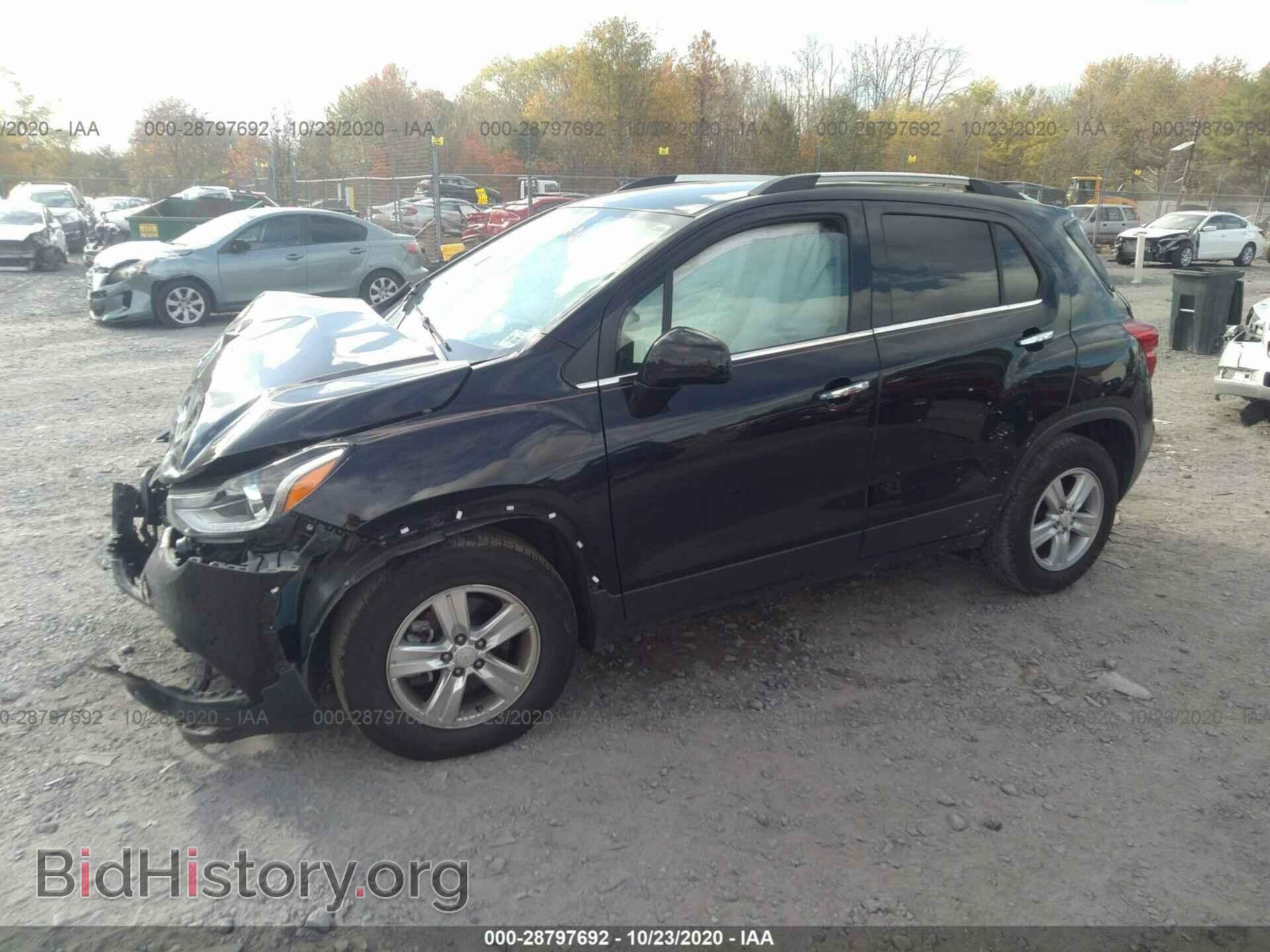 2019 CHEVROLET TRAX - VIN: 3GNCJLSB4KL123792 - Photo 2