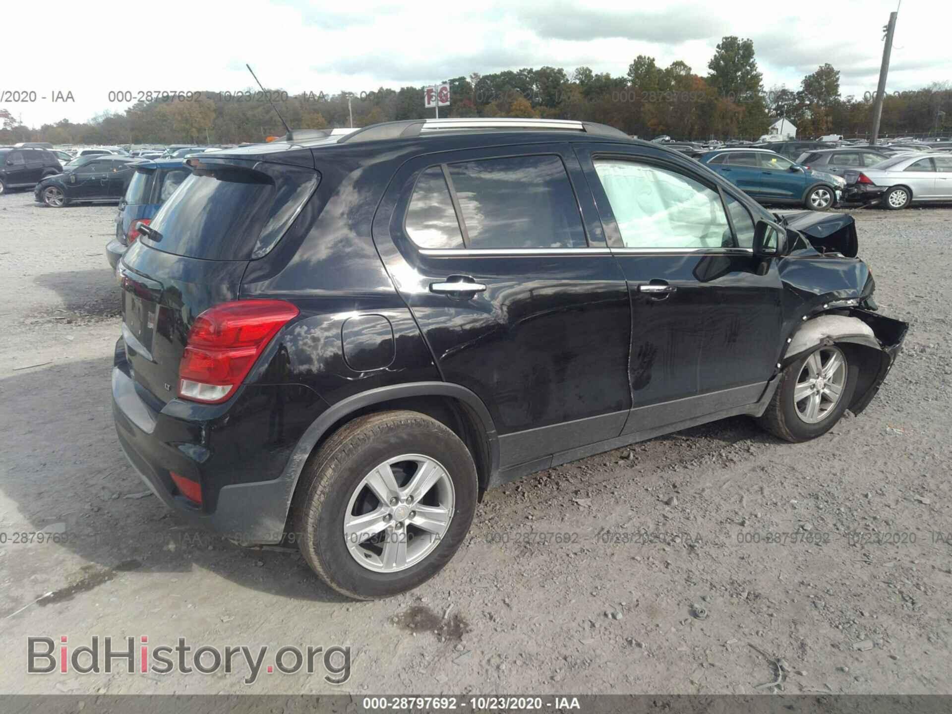 2019 CHEVROLET TRAX - VIN: 3GNCJLSB4KL123792 - Photo 4