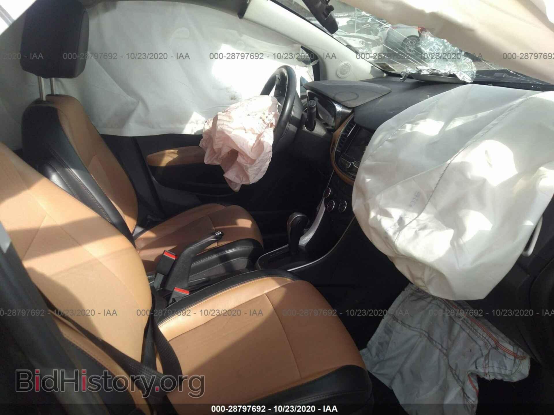 2019 CHEVROLET TRAX - VIN: 3GNCJLSB4KL123792 - Photo 5