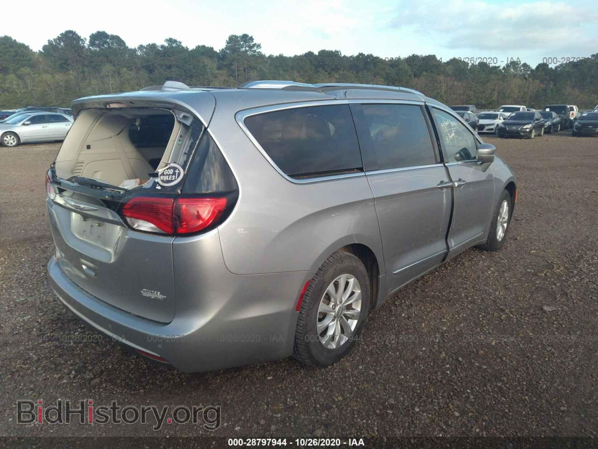 2018 CHRYSLER PACIFICA - VIN: 2C4RC1BG3JR119411 - Фото 4