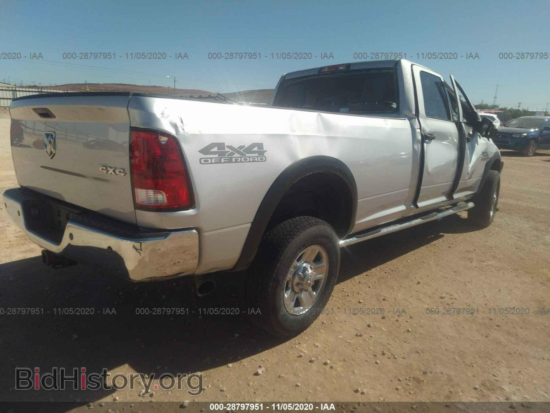 2018 RAM 2500 - VIN: 3C6UR5HL7JG222428 - Фото 4