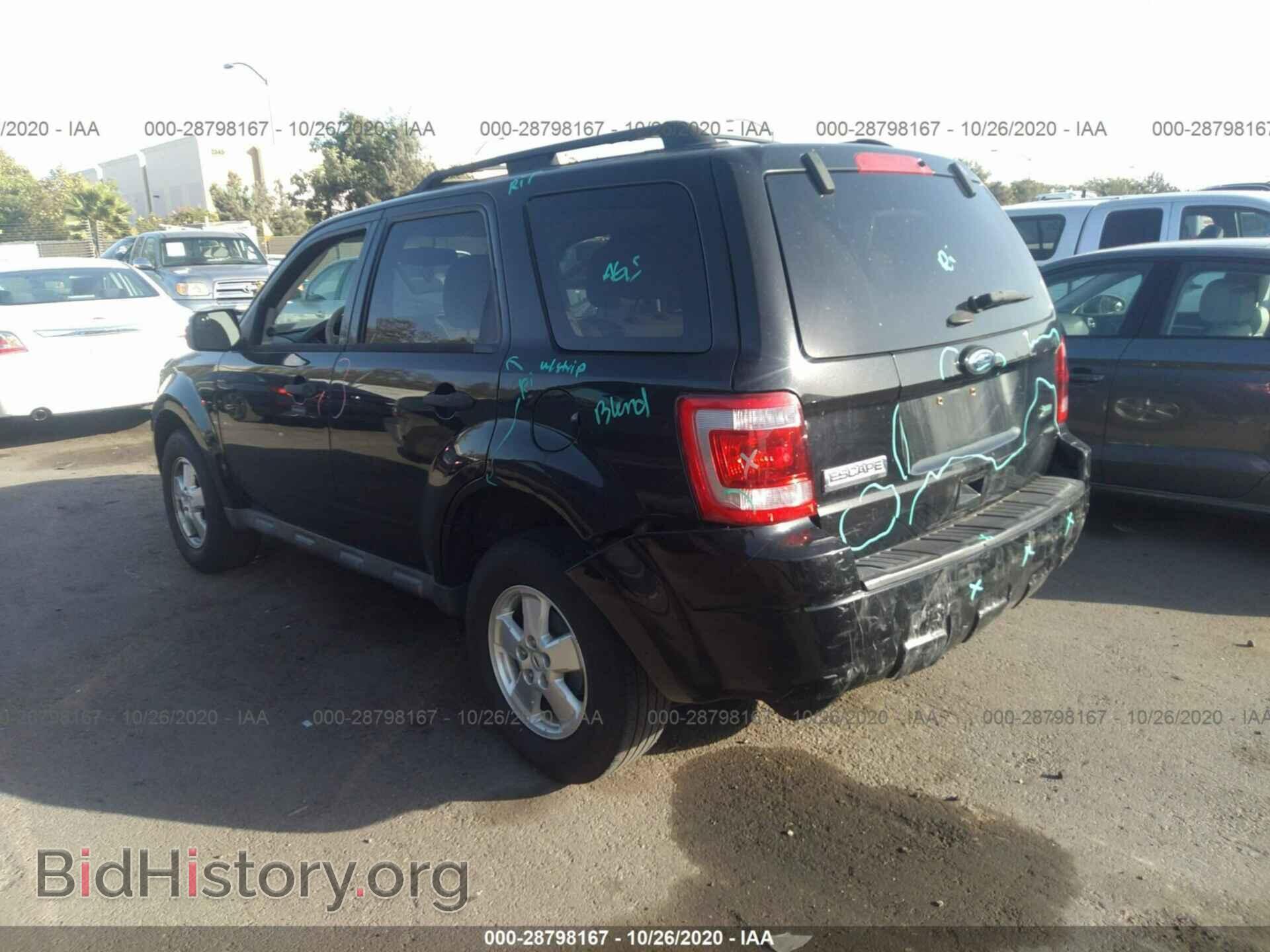 2011 FORD ESCAPE - VIN: 1FMCU9DG9BKC21161 - Photo 3