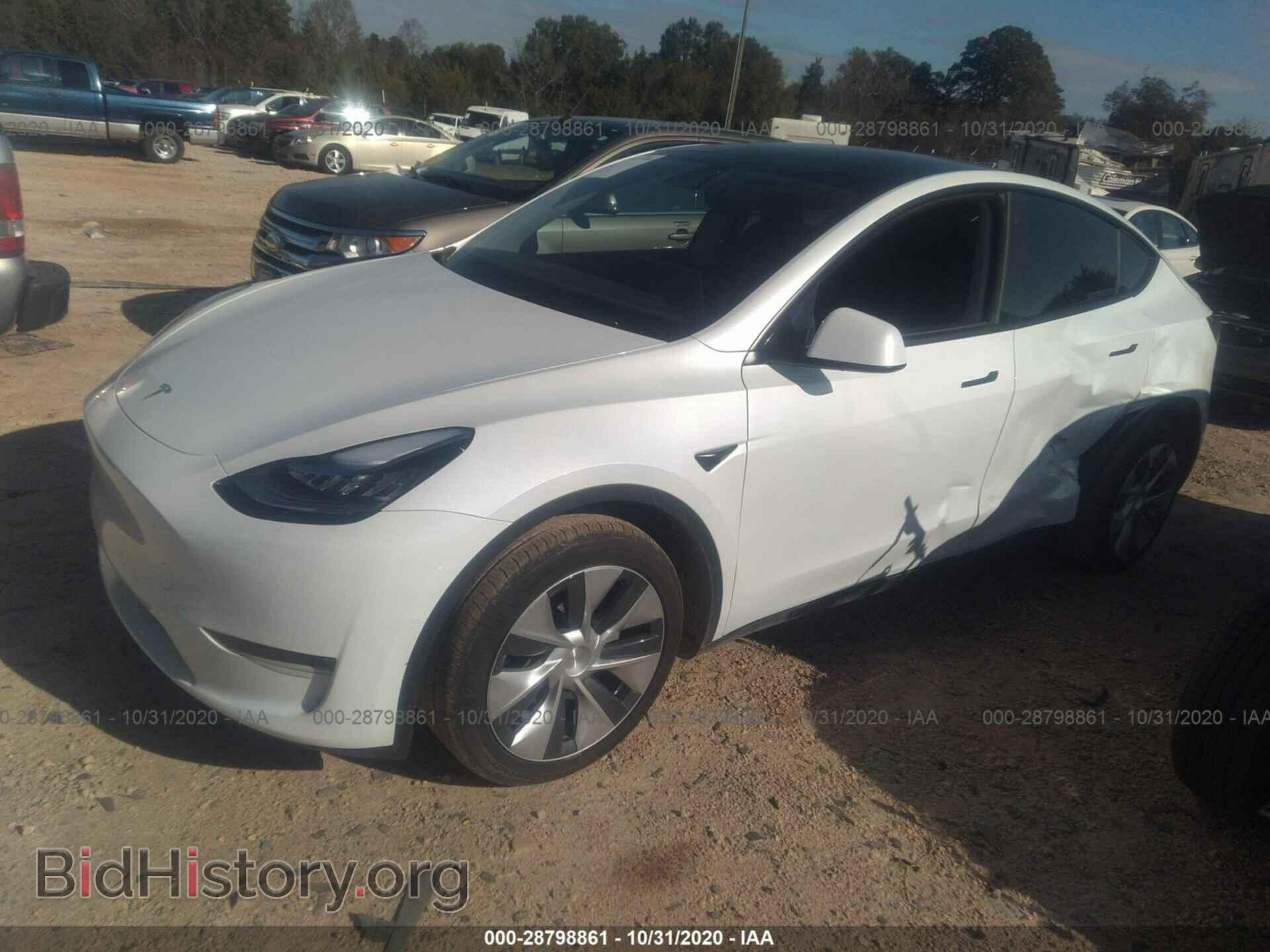 2020 TESLA MODEL Y - VIN: 5YJYGDEE8LF050452 - Photo 2