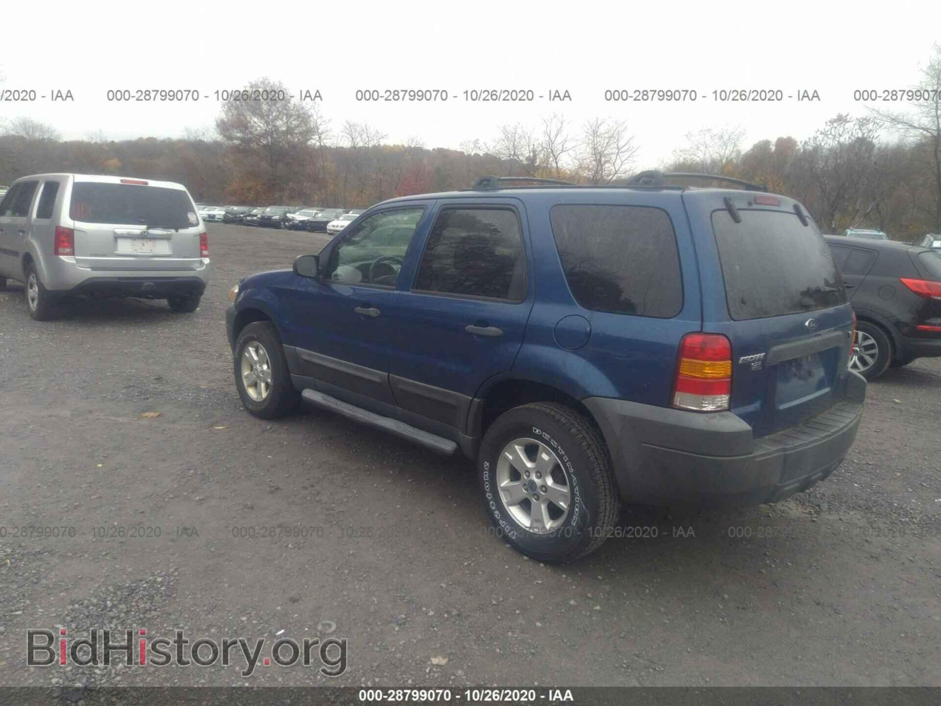 2007 FORD ESCAPE - VIN: 1FMYU031X7KB17851 - Фото 3