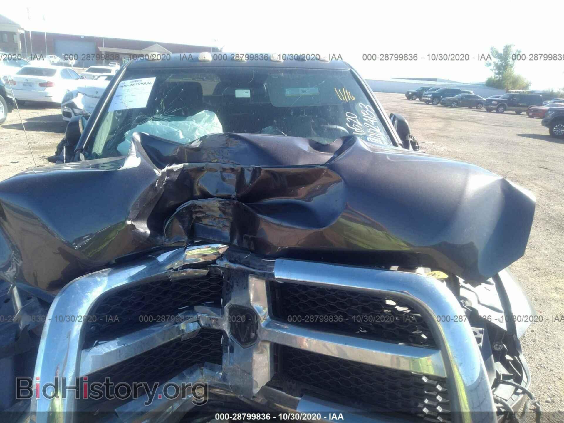 2015 RAM 2500 - VIN: 3C6UR5CL1FG611452 - Фото 10