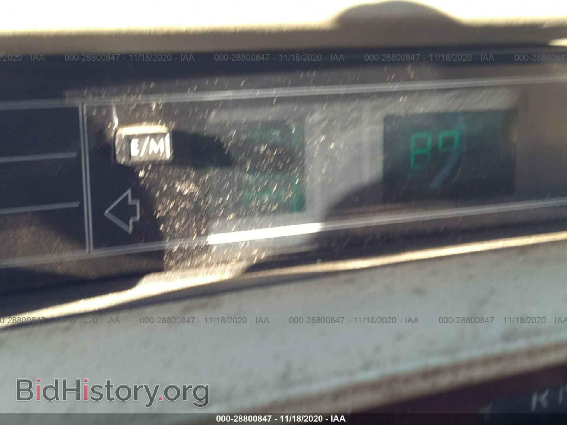 1992 CADILLAC DEVILLE - VIN: 1G6CD13B0N4265685 - Photo 7