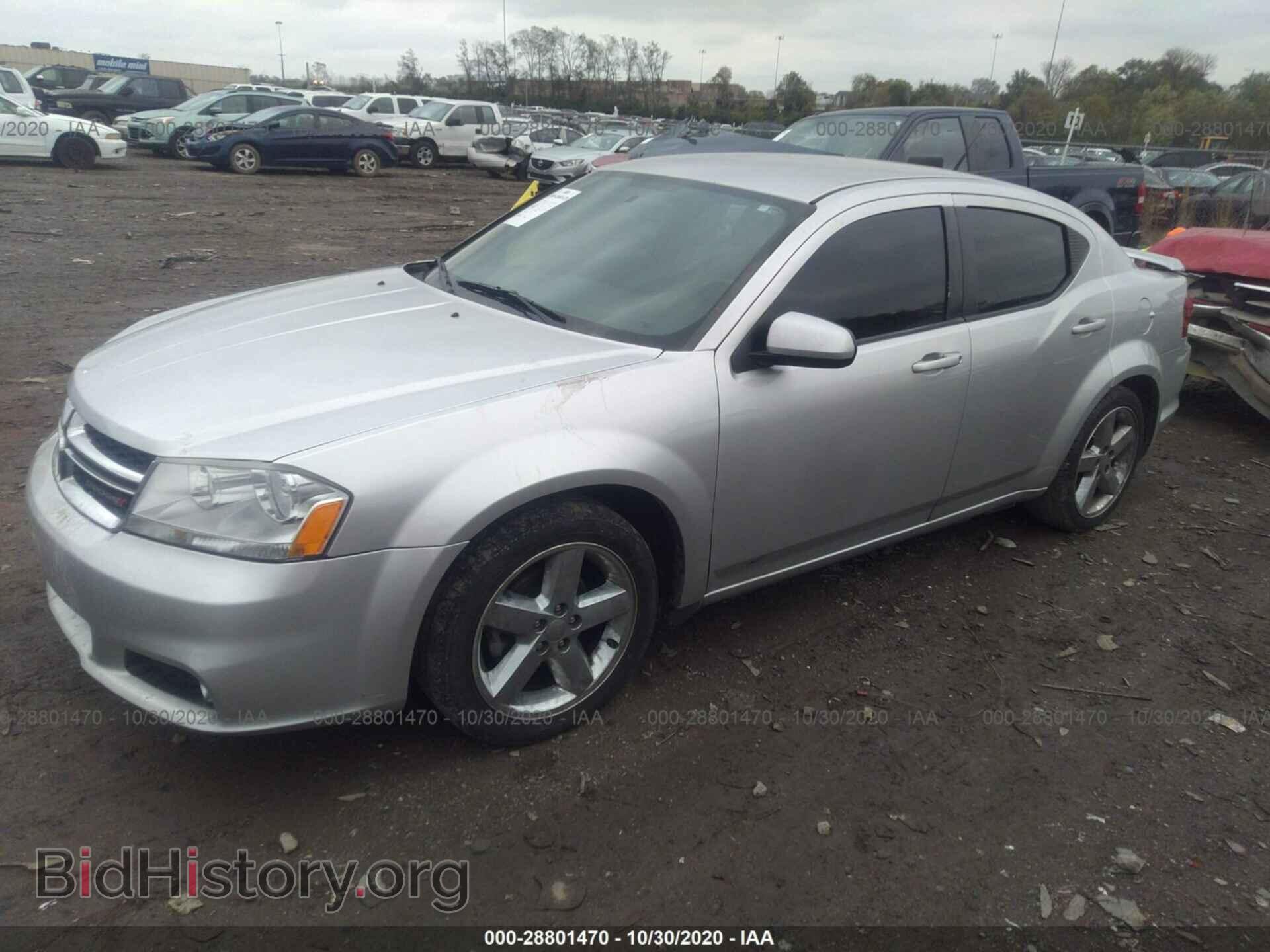 2011 DODGE AVENGER - VIN: 1B3BD2FG2BN519409 - Фото 2