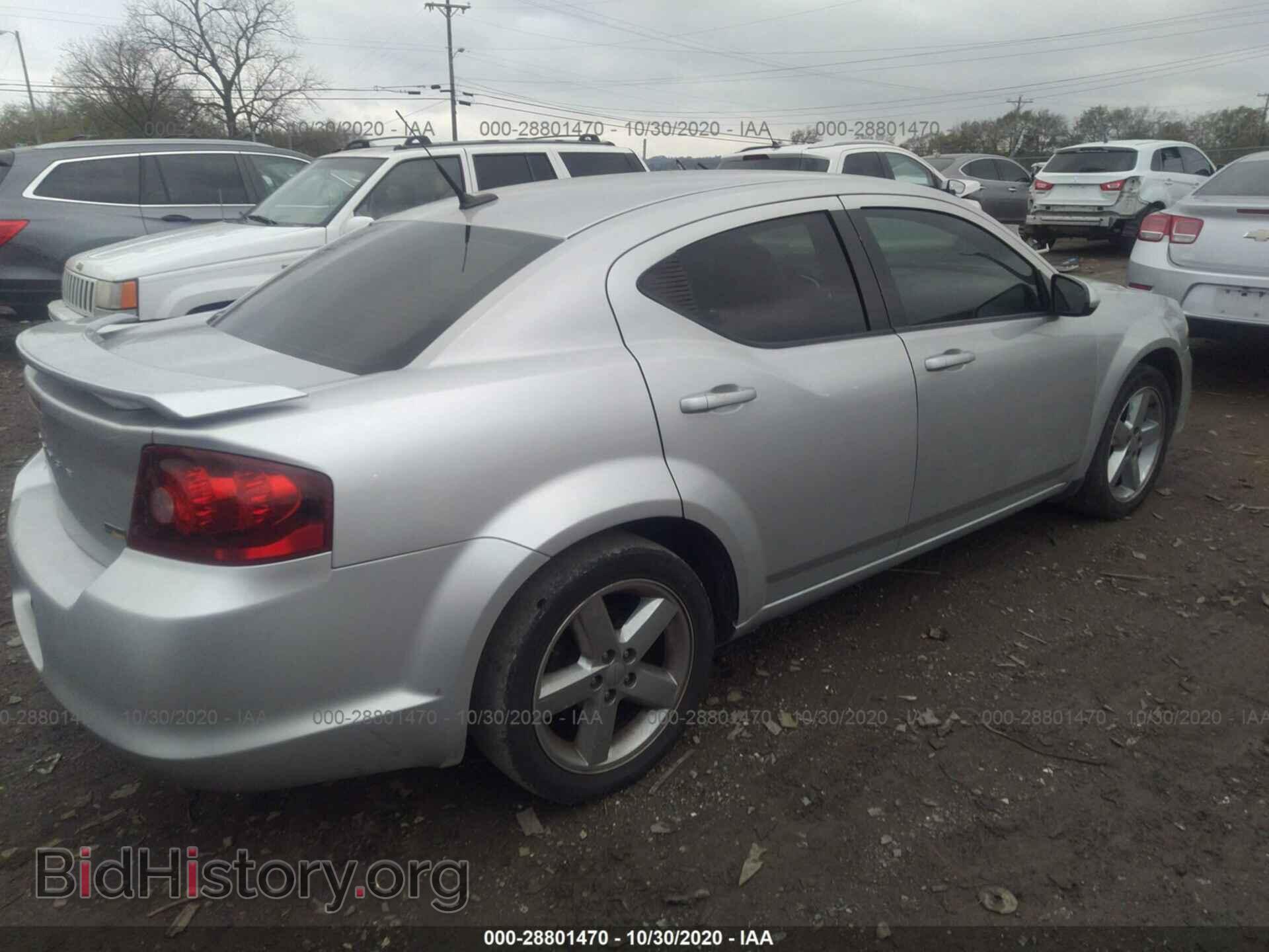 2011 DODGE AVENGER - VIN: 1B3BD2FG2BN519409 - Фото 4