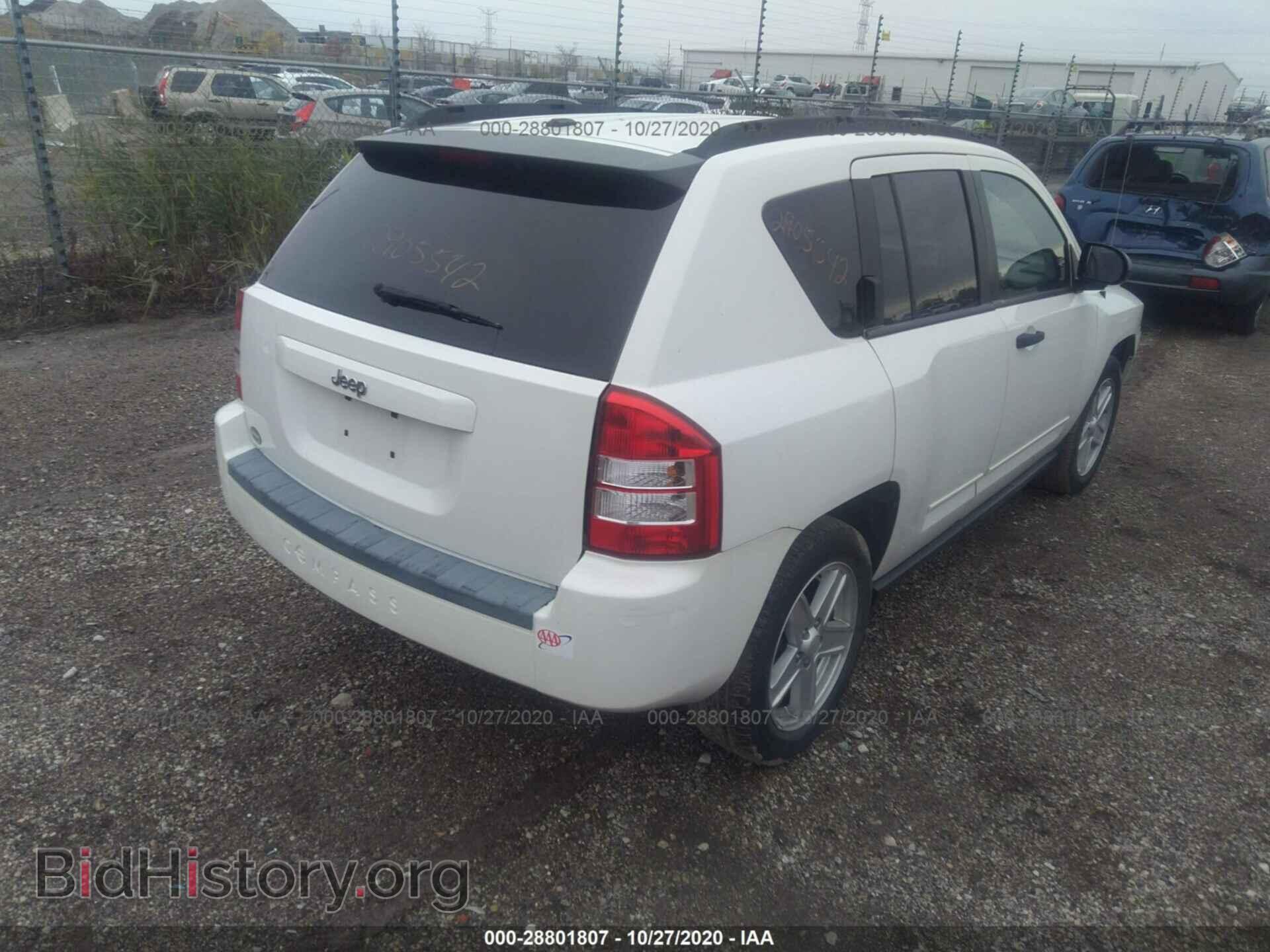 2008 JEEP COMPASS - VIN: 1J8FT47W88D521158 - Фото 4