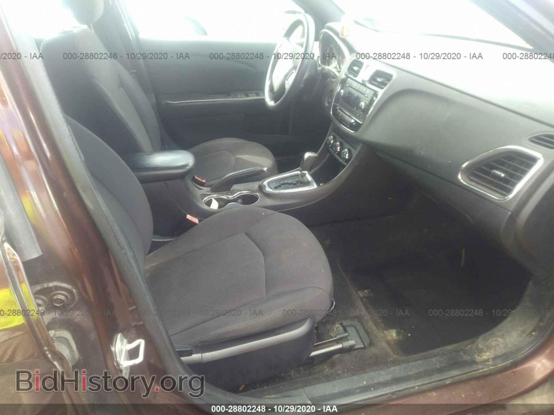 2013 CHRYSLER 200 - VIN: 1C3CCBAB3DN698469 - Photo 5