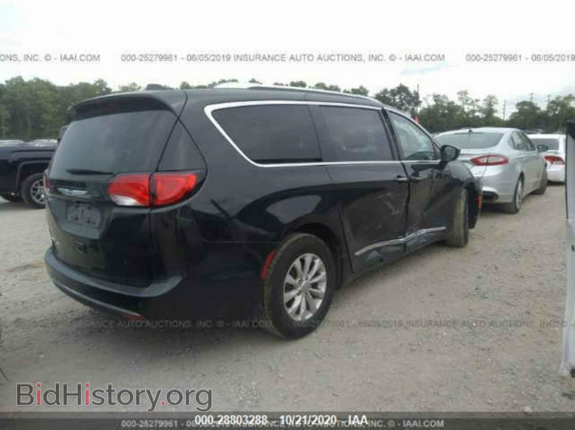 2018 CHRYSLER PACIFICA - VIN: 2C4RC1BG8JR235915 - Фото 4