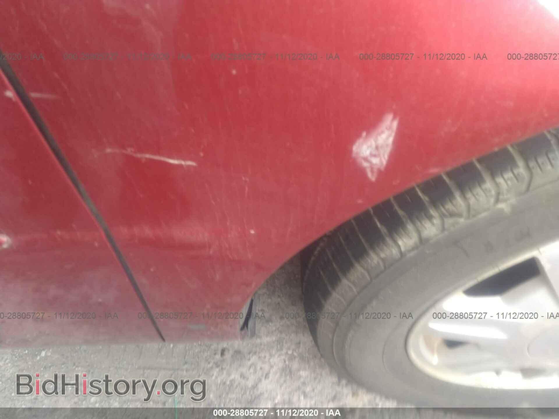 2004 CADILLAC DEVILLE - VIN: 1G6KD54Y84U137814 - Photo 6