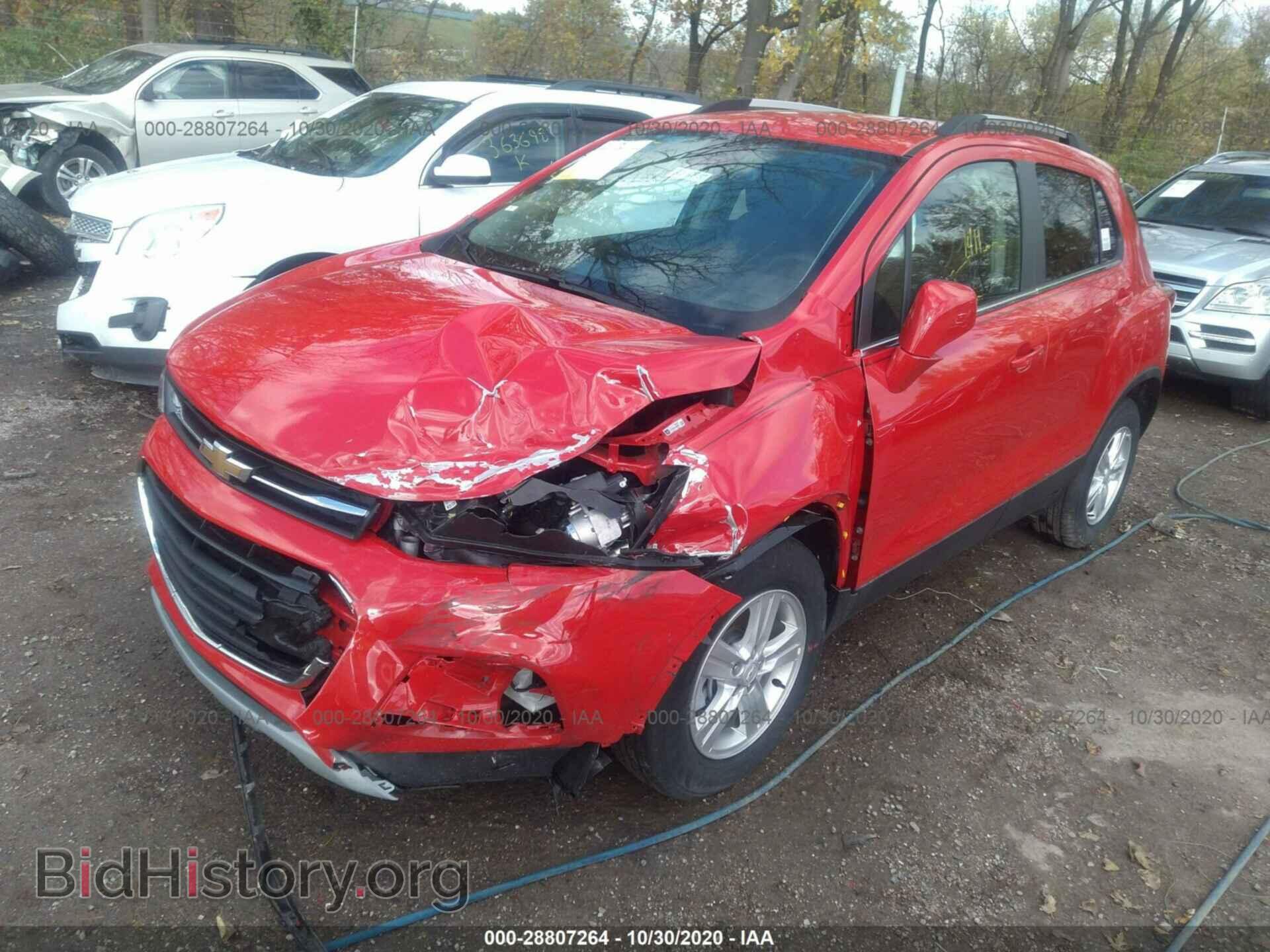2020 CHEVROLET TRAX - VIN: KL7CJLSB1LB338877 - Фото 2