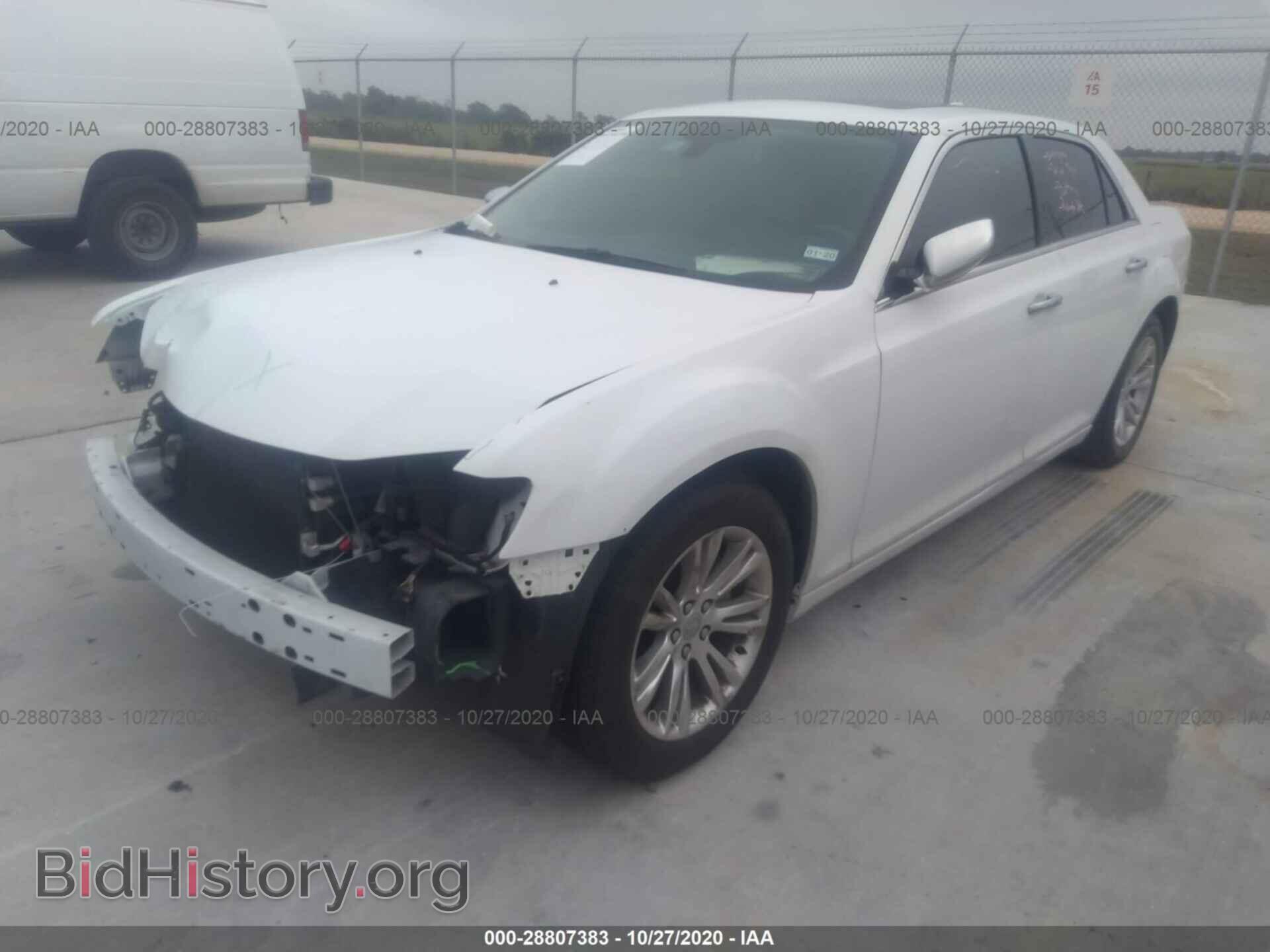 2016 CHRYSLER 300 - VIN: 2C3CCAEG6GH294630 - Фото 2