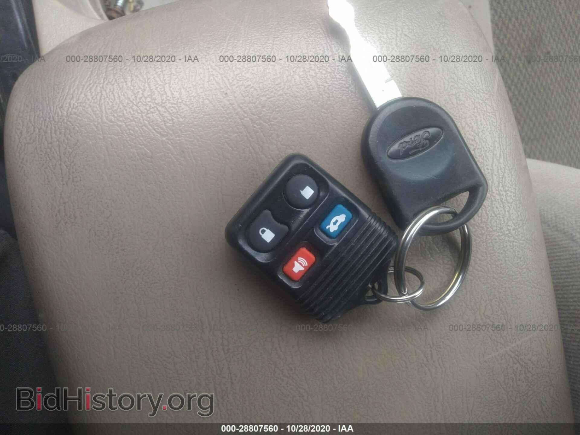 2007 FORD TAURUS - VIN: 1FAFP53U67A180693 - Фото 11