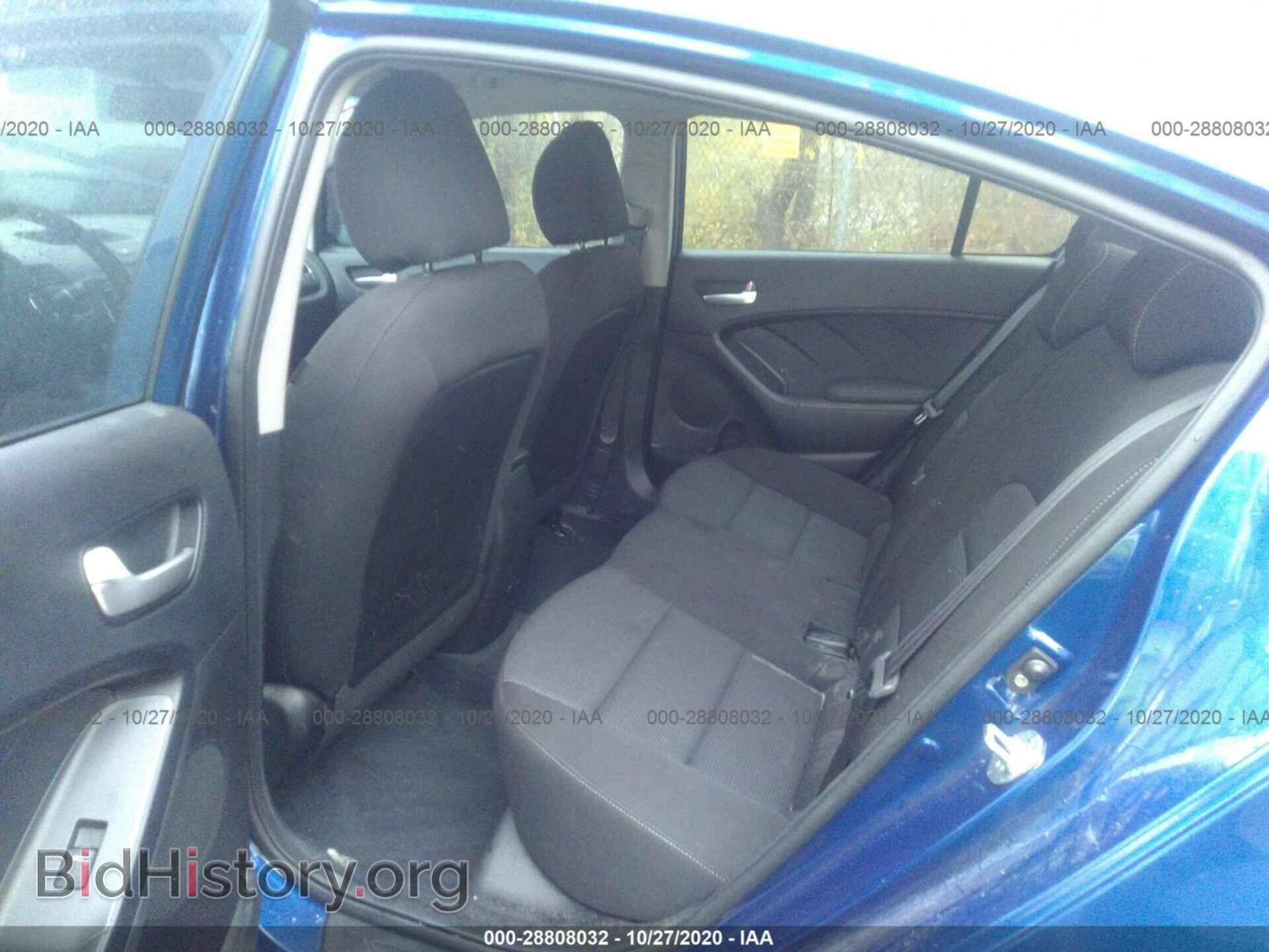 2017 KIA FORTE - VIN: 3KPFK4A76HE044109 - Фото 8