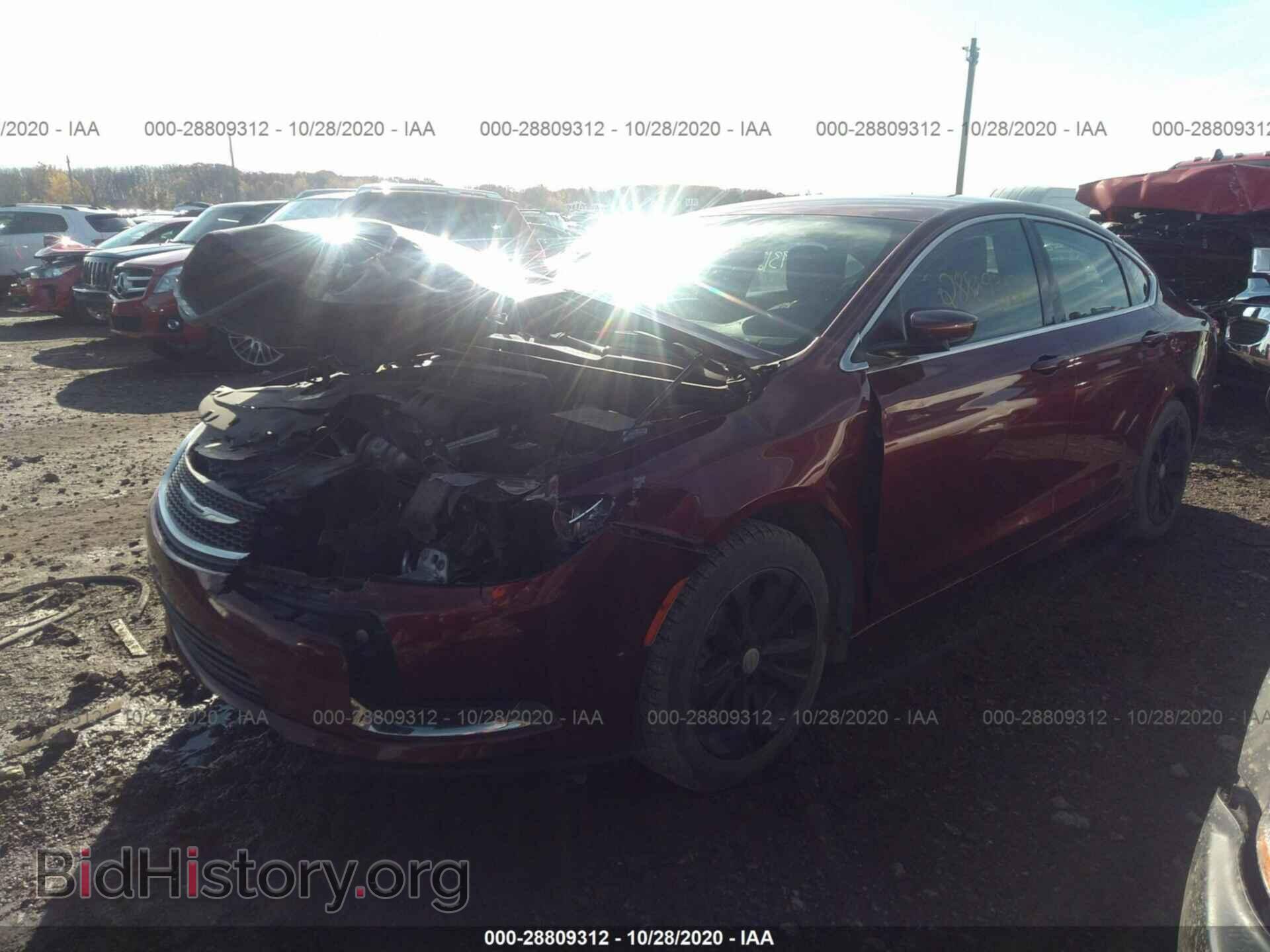 2015 CHRYSLER 200 - VIN: 1C3CCCAB0FN705161 - Фото 2