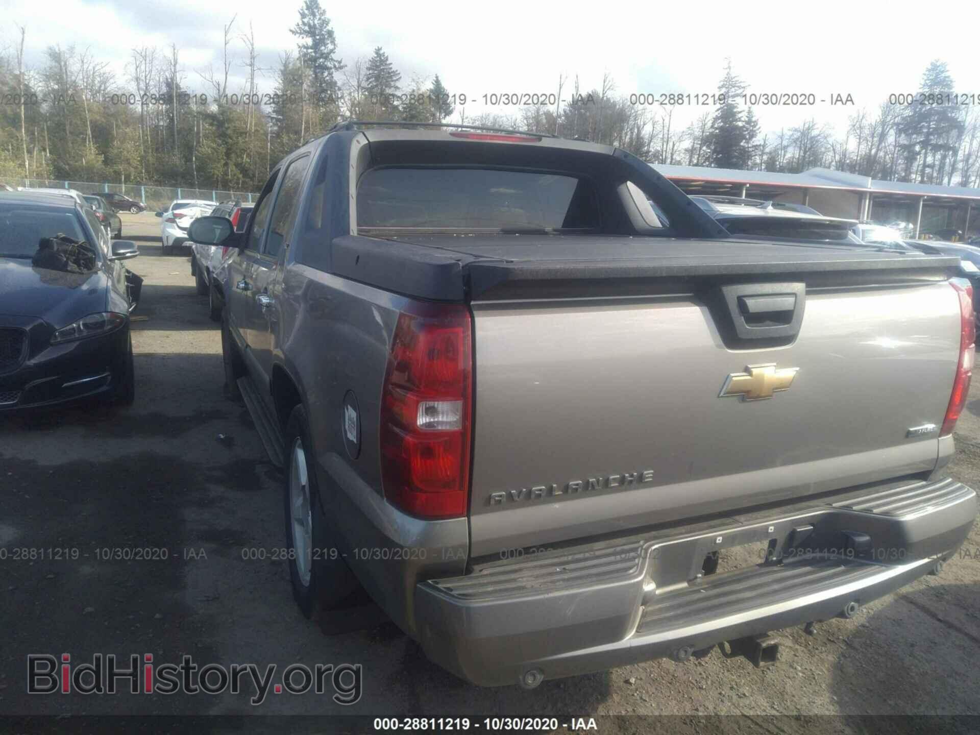 2008 CHEVROLET AVALANCHE - VIN: 3GNFK12308G138024 - Фото 3