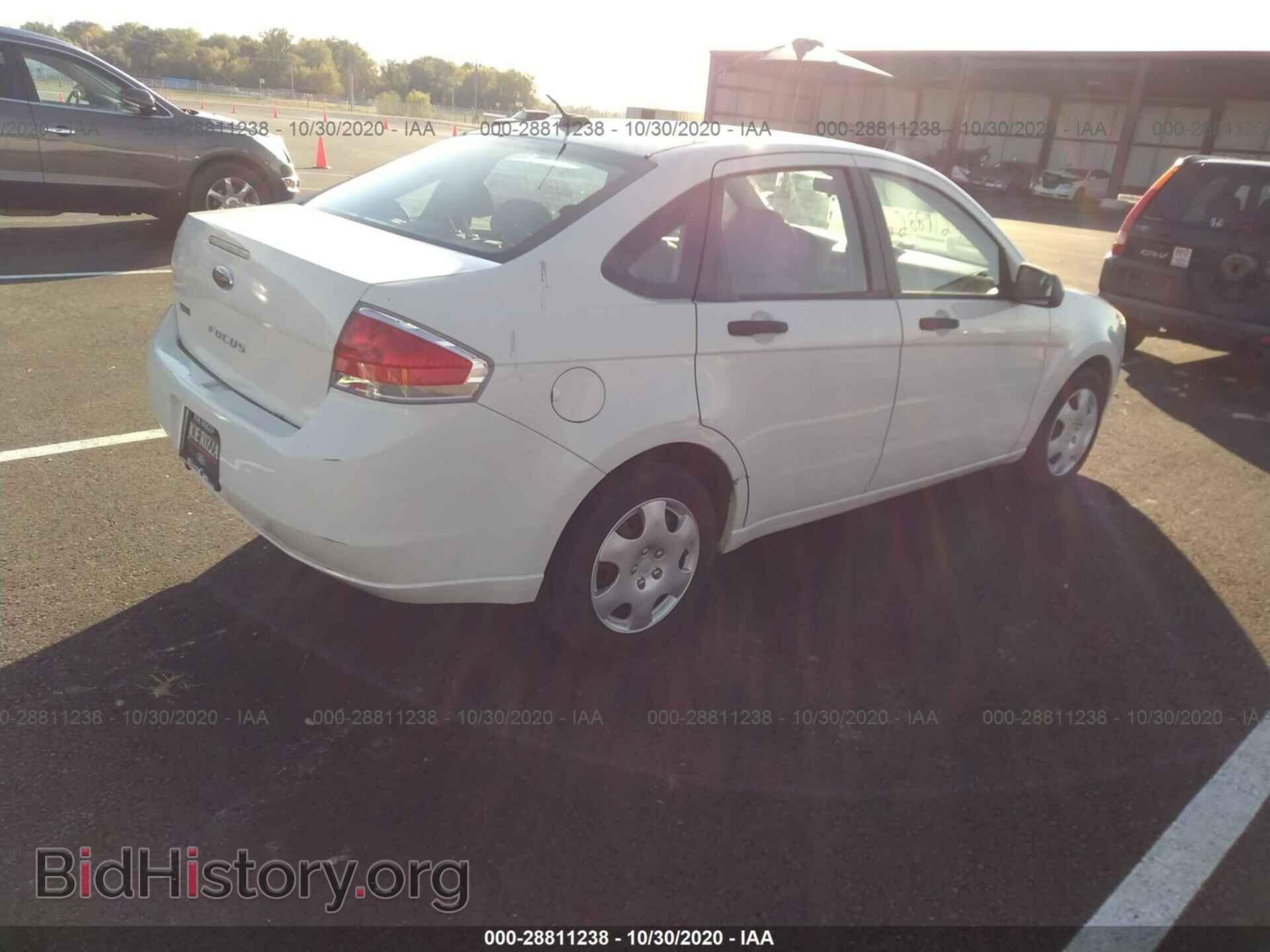 2011 FORD FOCUS - VIN: 1FAHP3EN3BW143373 - Фото 4