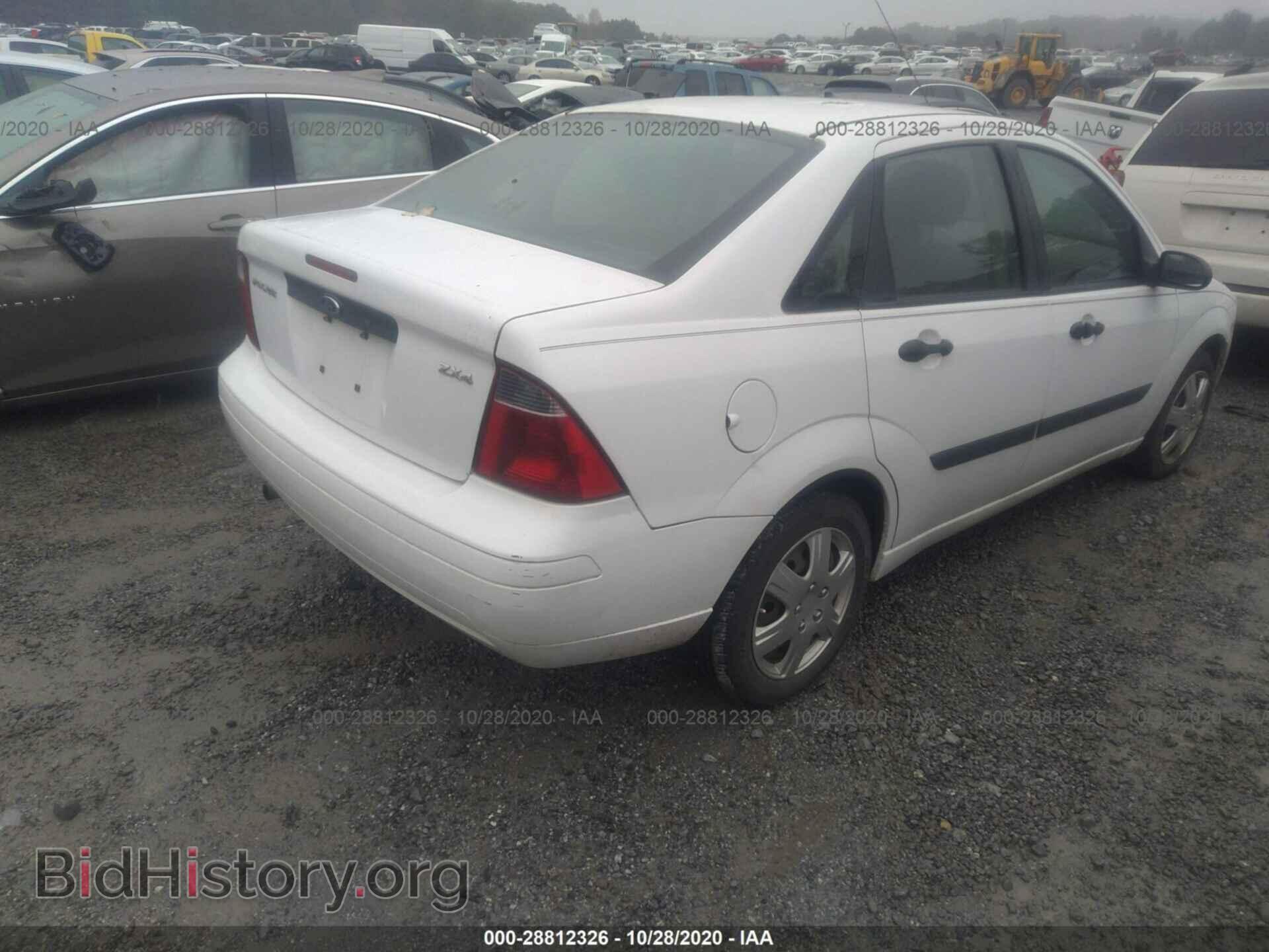 2006 FORD FOCUS - VIN: 1FAFP34N36W101011 - Фото 4