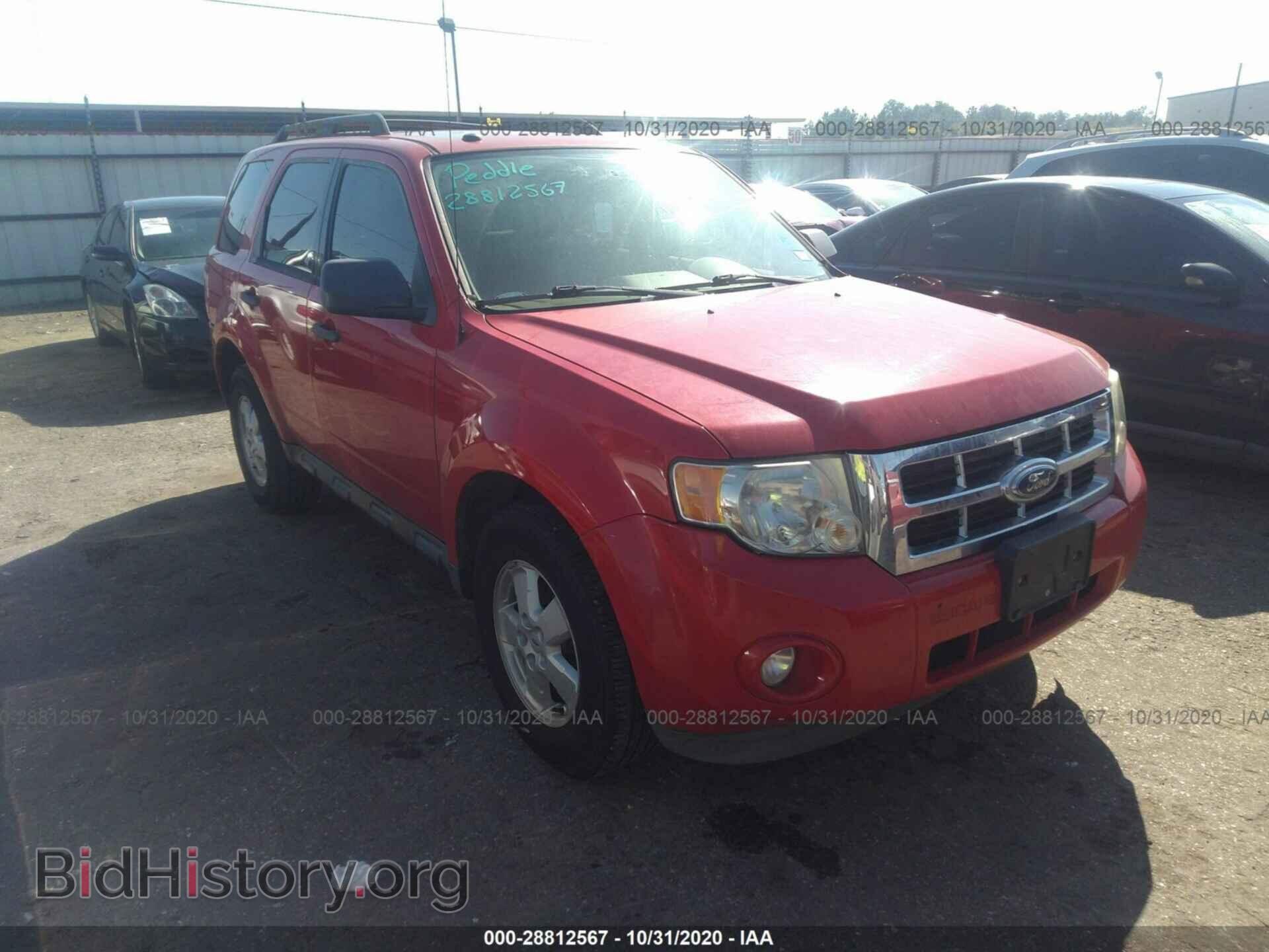 Фотография 1FMCU03G69KA03668 - FORD ESCAPE 2009