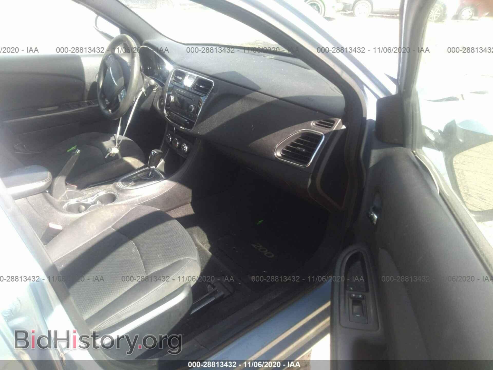 2013 CHRYSLER 200 - VIN: 1C3CCBAB3DN698018 - Фото 5
