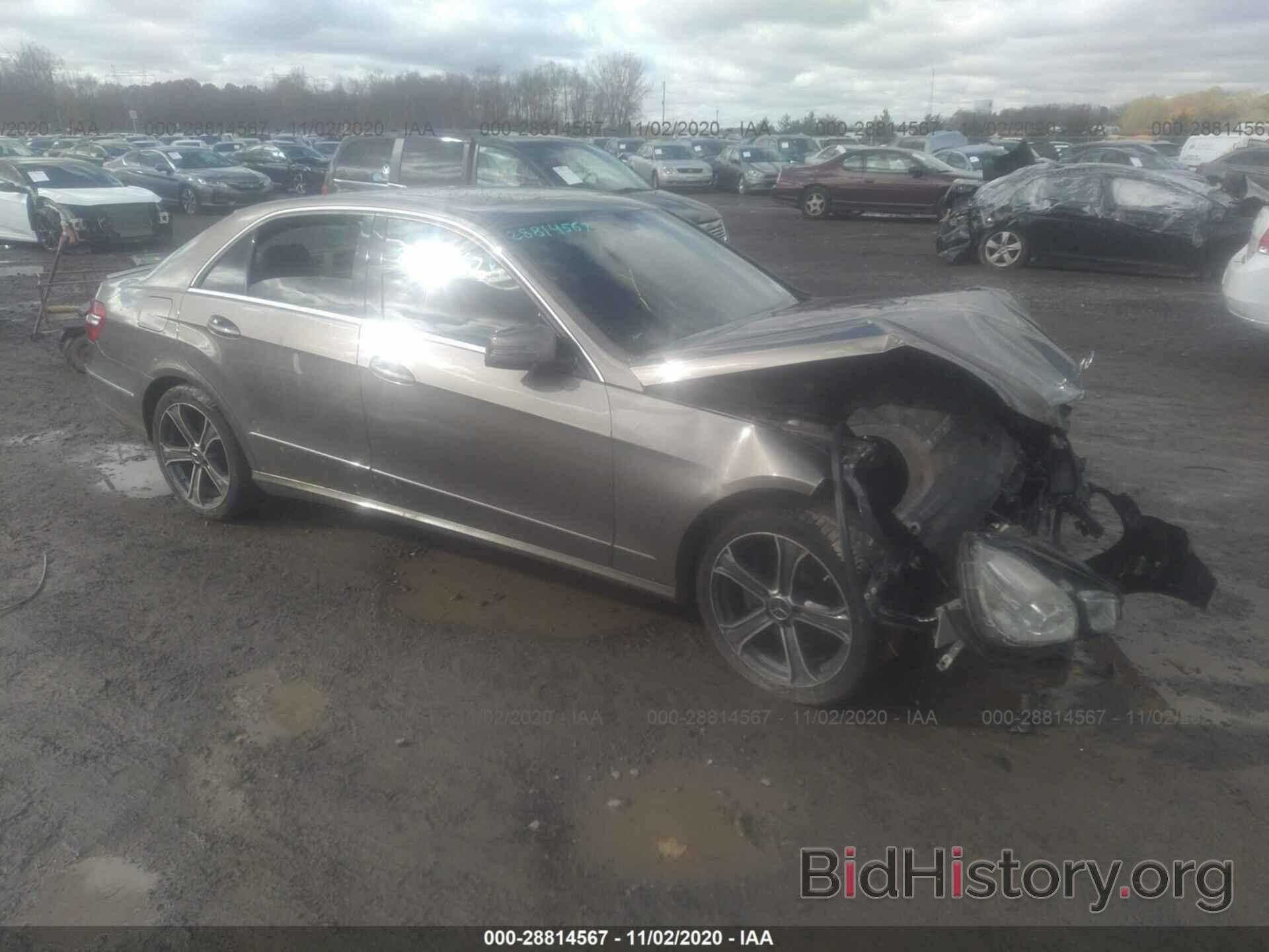 Photo WDDHF8HB8AA120541 - MERCEDES-BENZ E-CLASS 2010