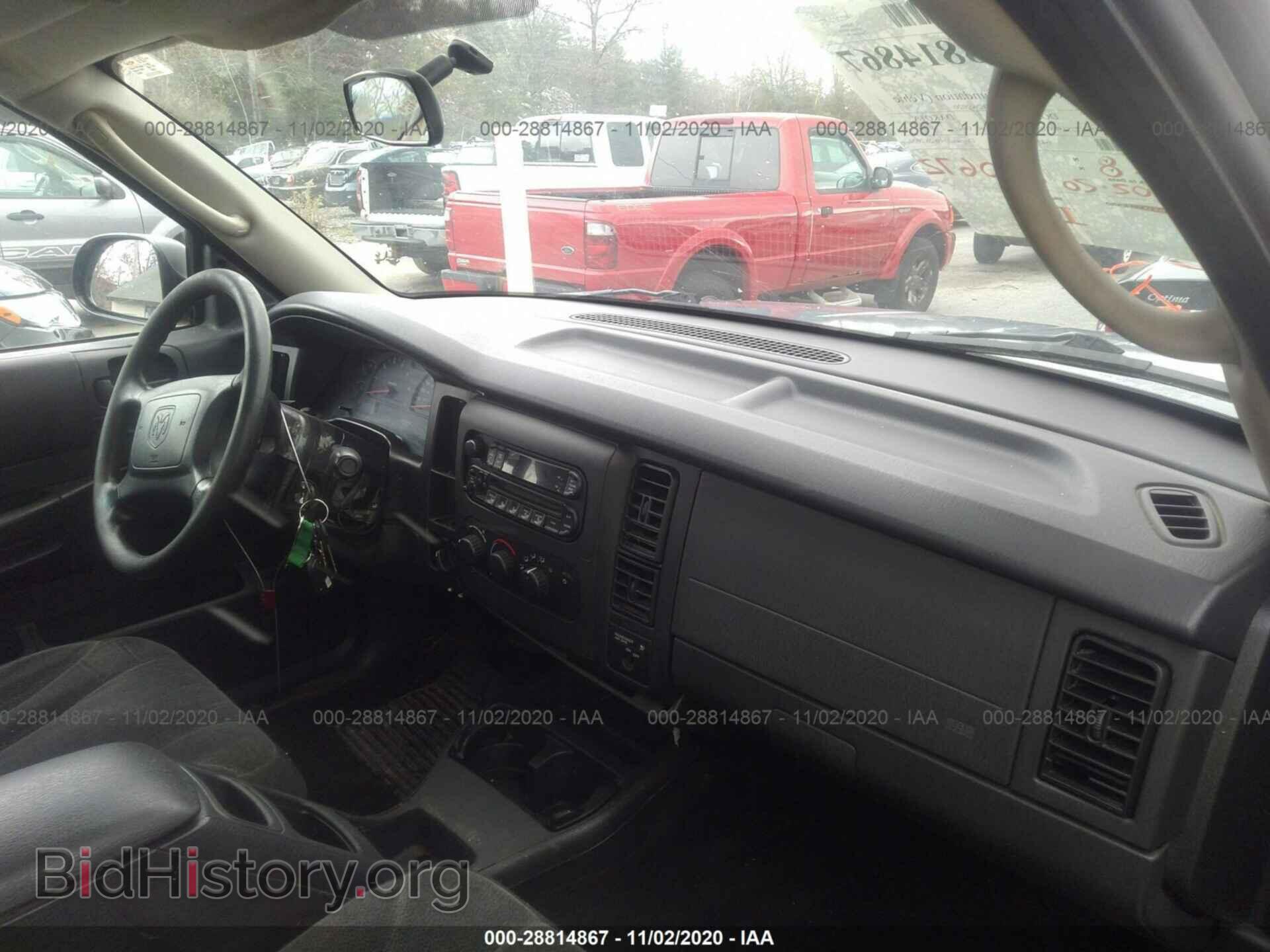 2002 DODGE DAKOTA - VIN: 1B7GG16X72S590810 - Фото 5