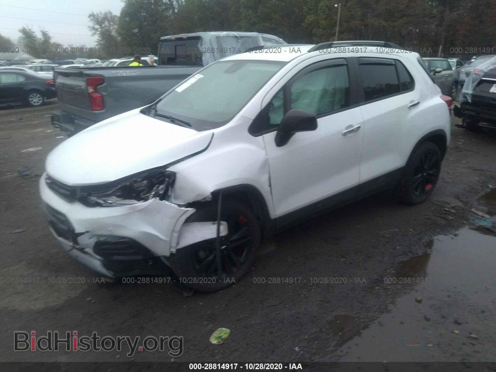 2019 CHEVROLET TRAX - VIN: 3GNCJLSB8KL393611 - Photo 2