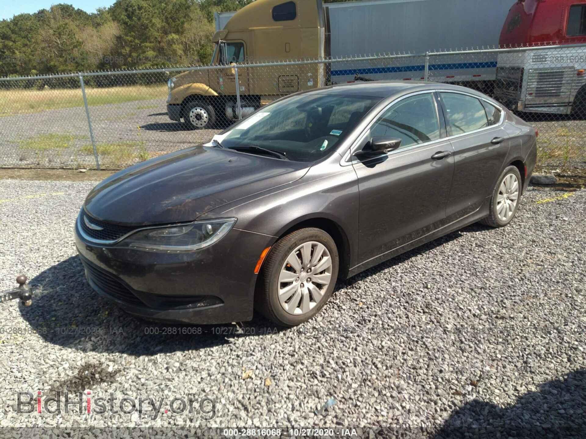 2016 CHRYSLER 200 - VIN: 1C3CCCFB6GN107439 - Фото 2