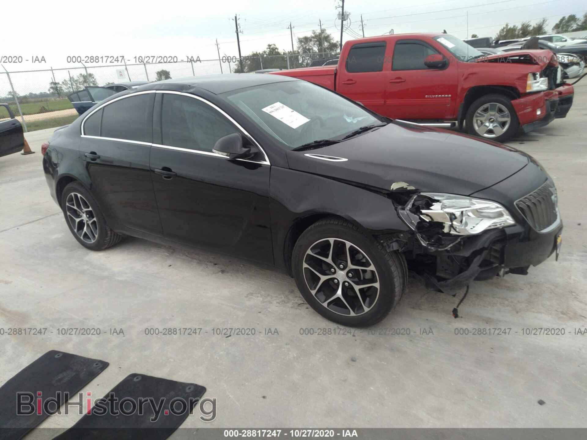 Photo 2G4GL5EX1H9189831 - BUICK REGAL 2017