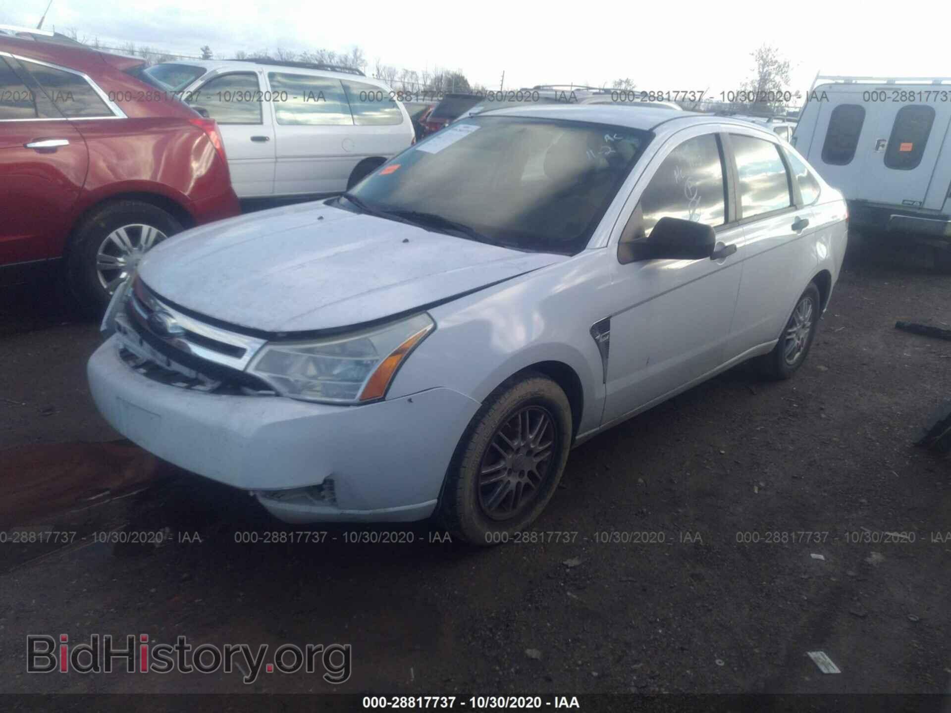 2008 FORD FOCUS - VIN: 1FAHP35N38W114612 - Фото 2