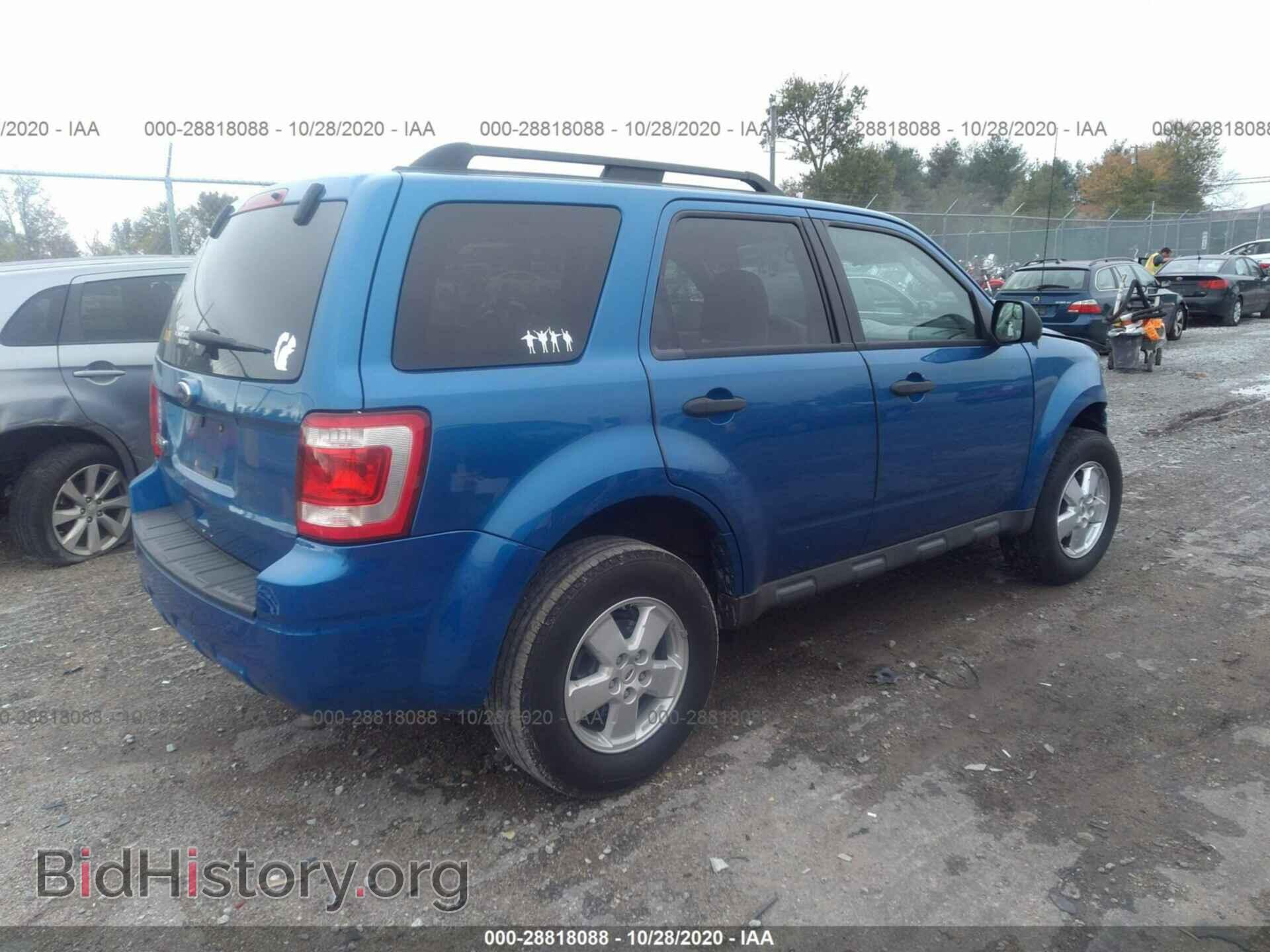 2011 FORD ESCAPE - VIN: 1FMCU0D74BKA57149 - Фото 4