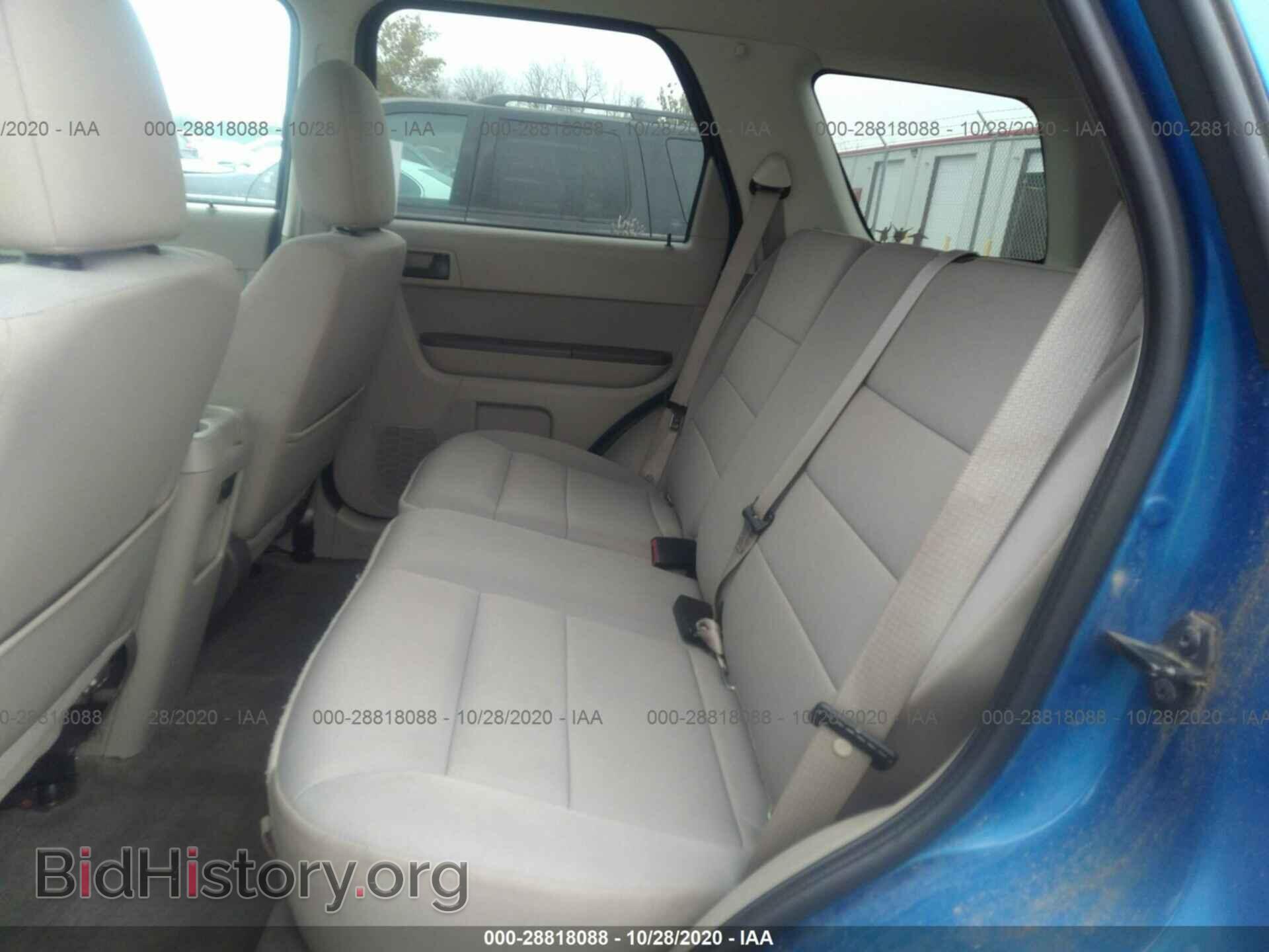 2011 FORD ESCAPE - VIN: 1FMCU0D74BKA57149 - Фото 8