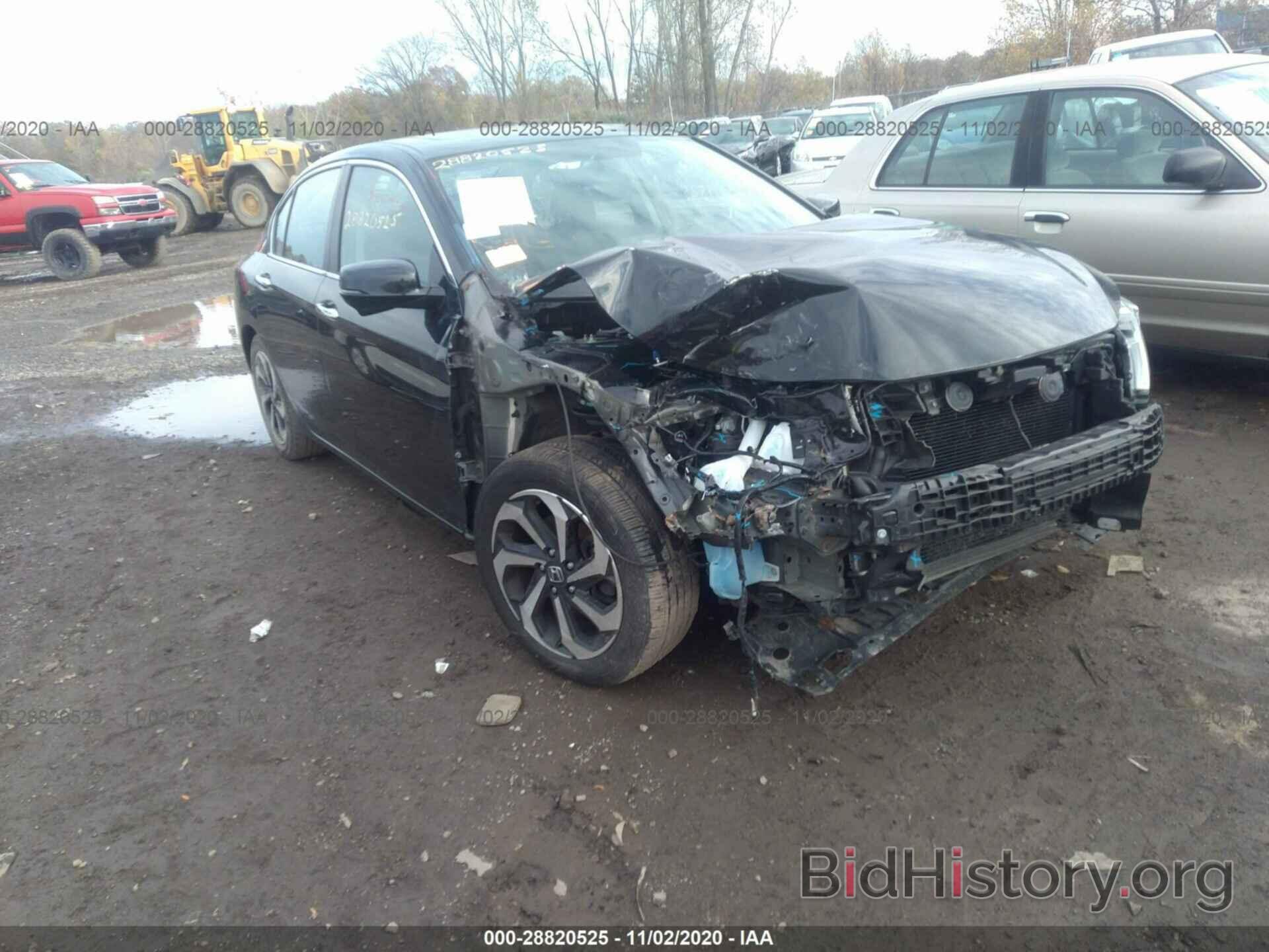 Photo 1HGCR2F79HA274128 - HONDA ACCORD SEDAN 2017