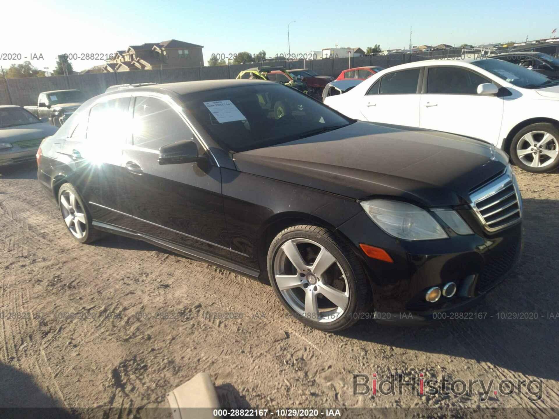 Photo WDDHF5GB2AA102987 - MERCEDES-BENZ E-CLASS 2010