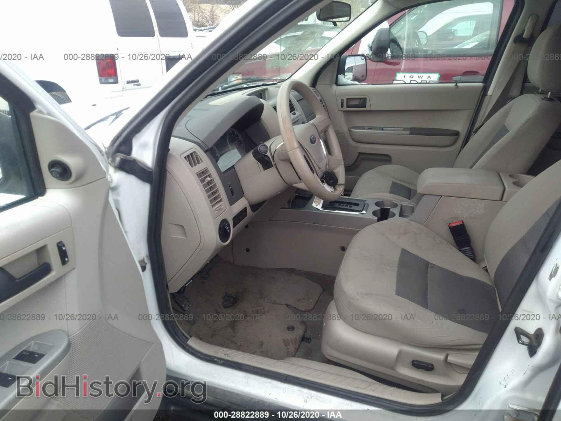 2008 FORD ESCAPE - VIN: 1FMCU59H48KA42318 - Фото 5