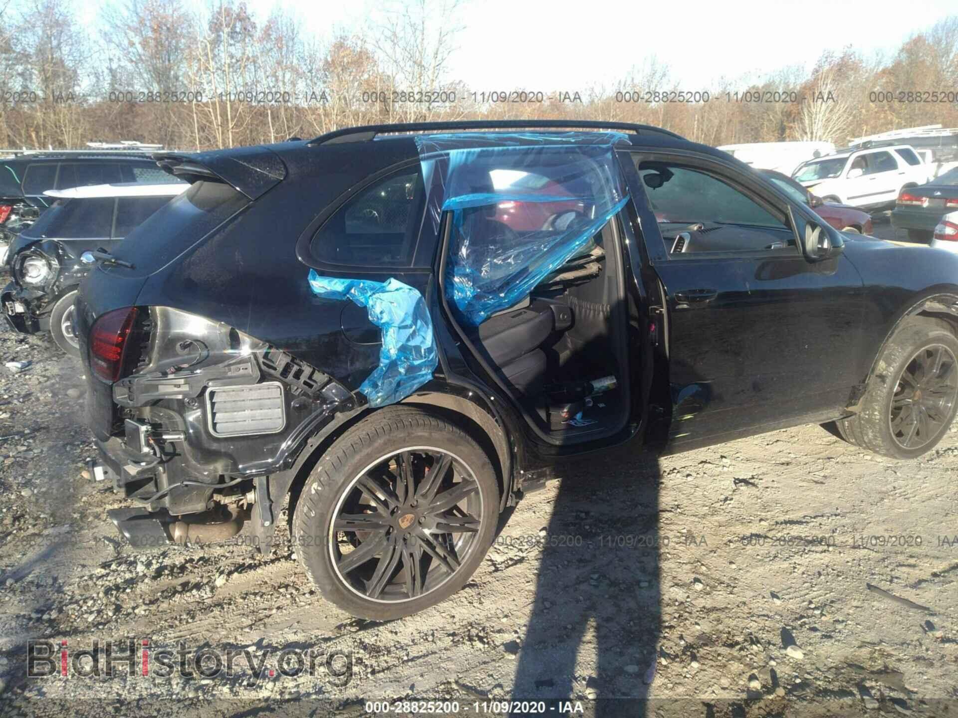 2014 PORSCHE CAYENNE - VIN: WP1AD2A29ELA76146 - Фото 6