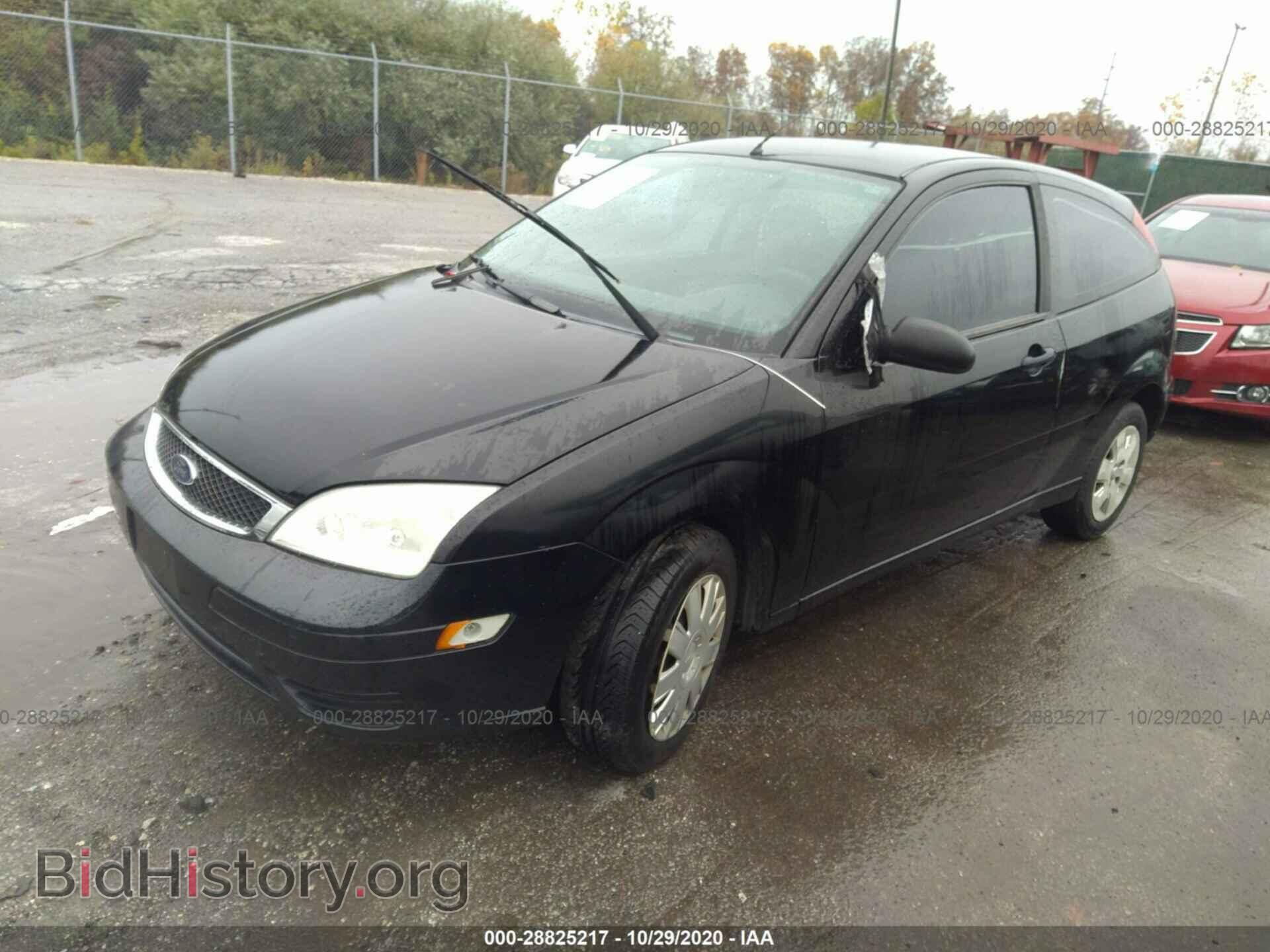 2007 FORD FOCUS - VIN: 1FAFP31N47W162079 - Фото 2