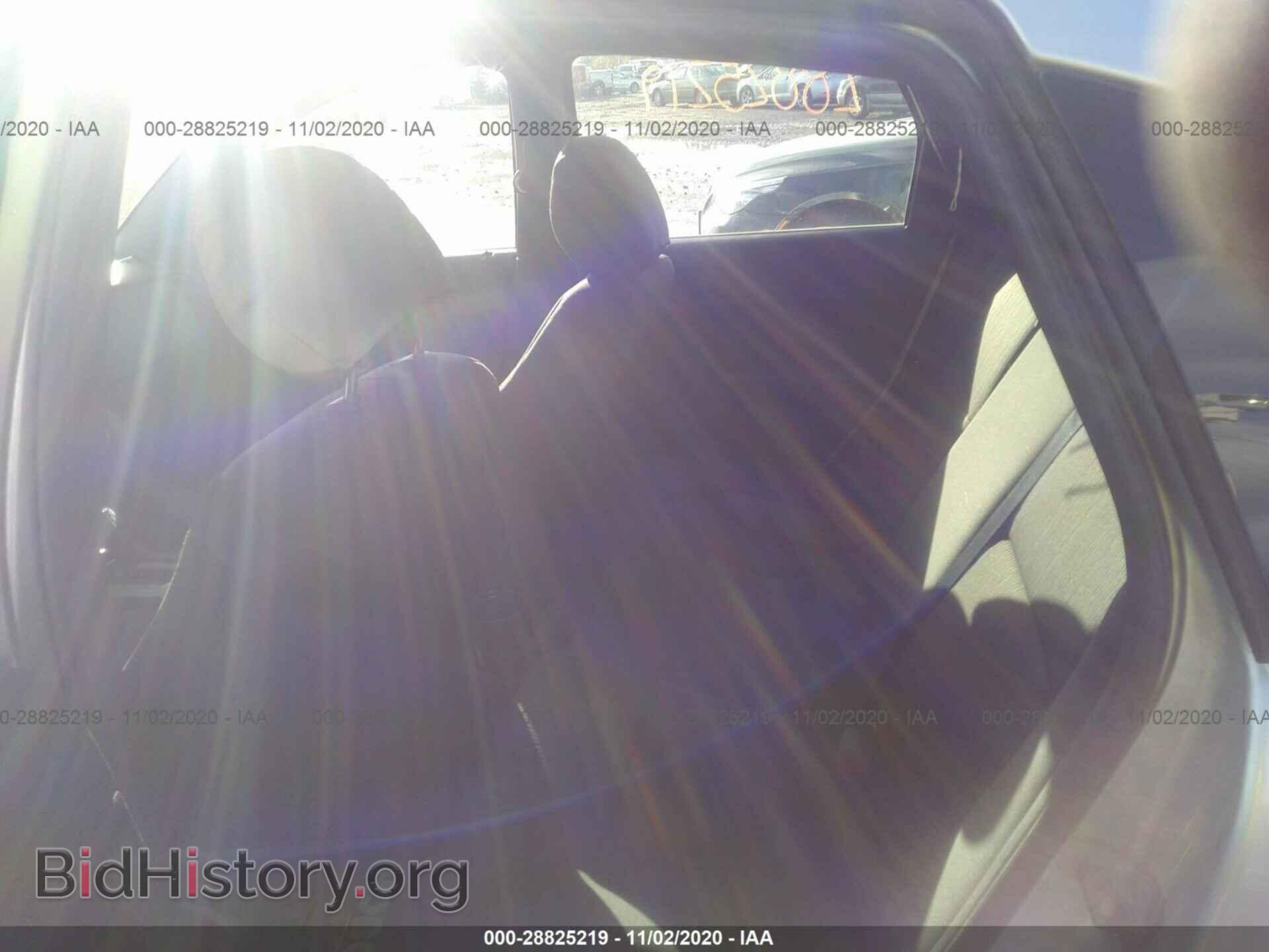 2010 FORD FOCUS - VIN: 1FAHP3FN6AW176302 - Фото 8