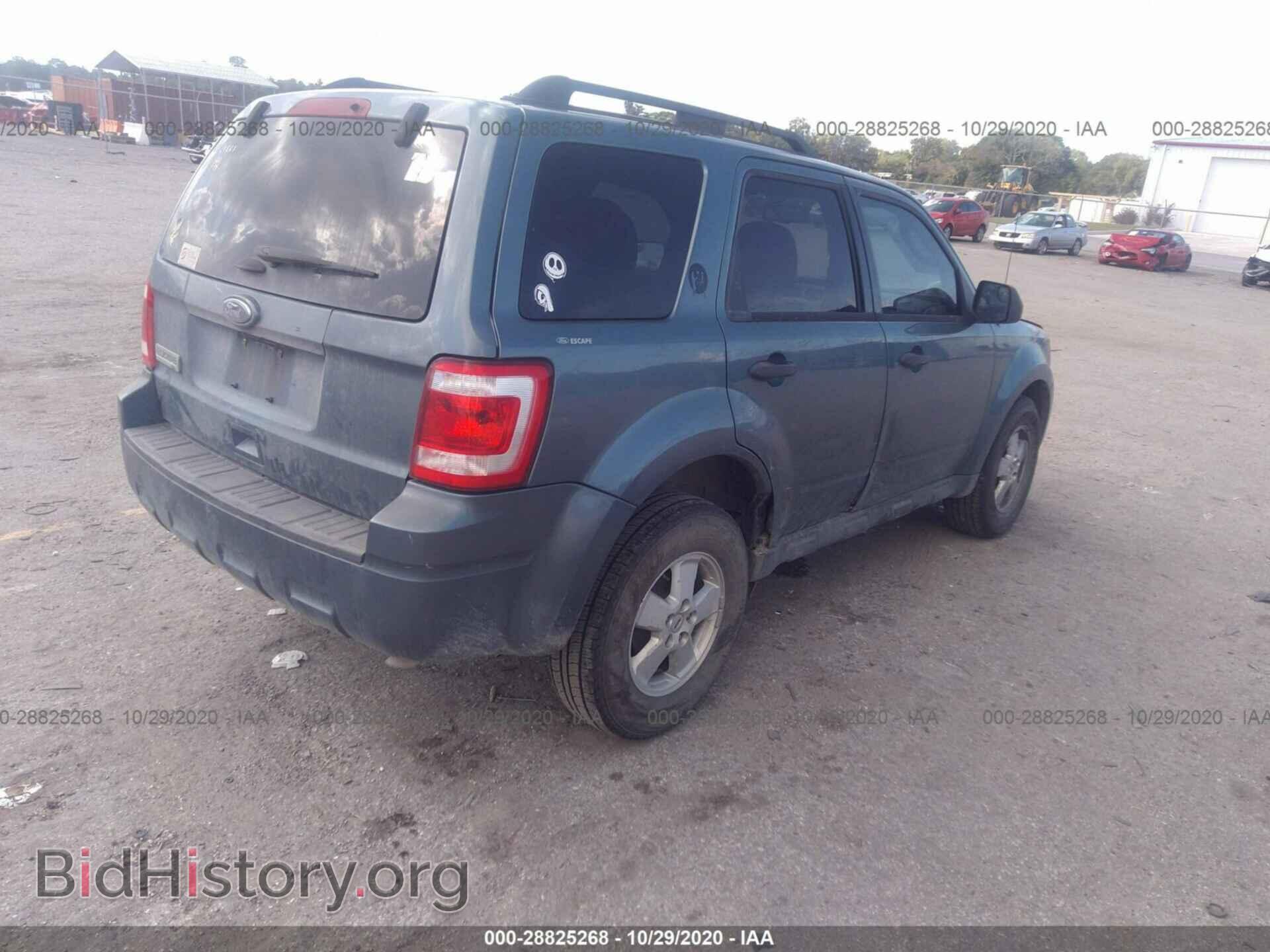 2011 FORD ESCAPE - VIN: 1FMCU0D70BKB82536 - Фото 4