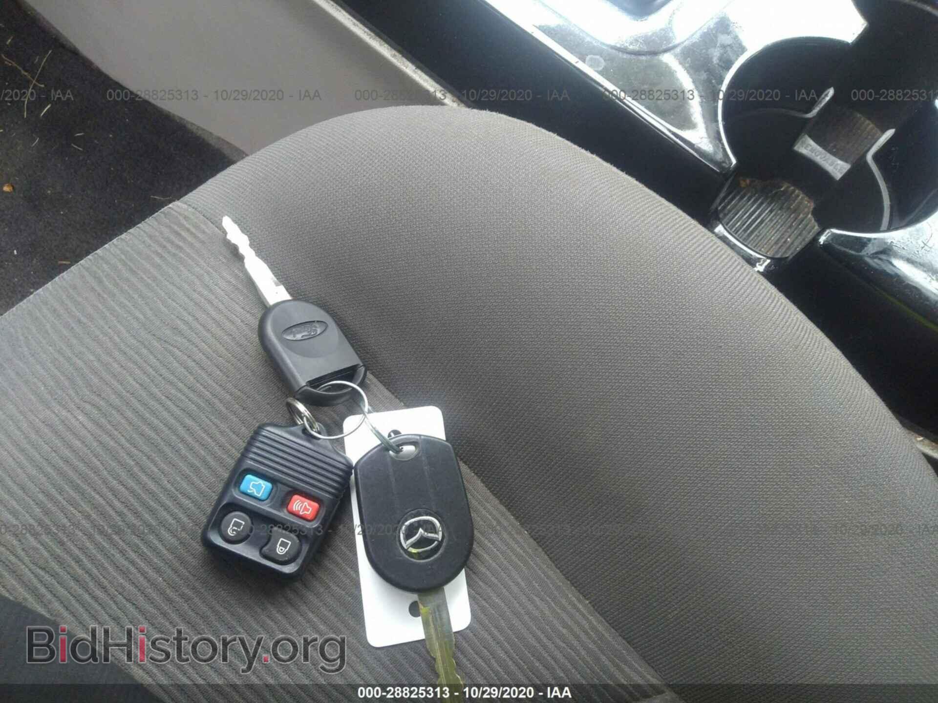 2008 MAZDA TRIBUTE - VIN: 4F2CZ92Z28KM12892 - Фото 11