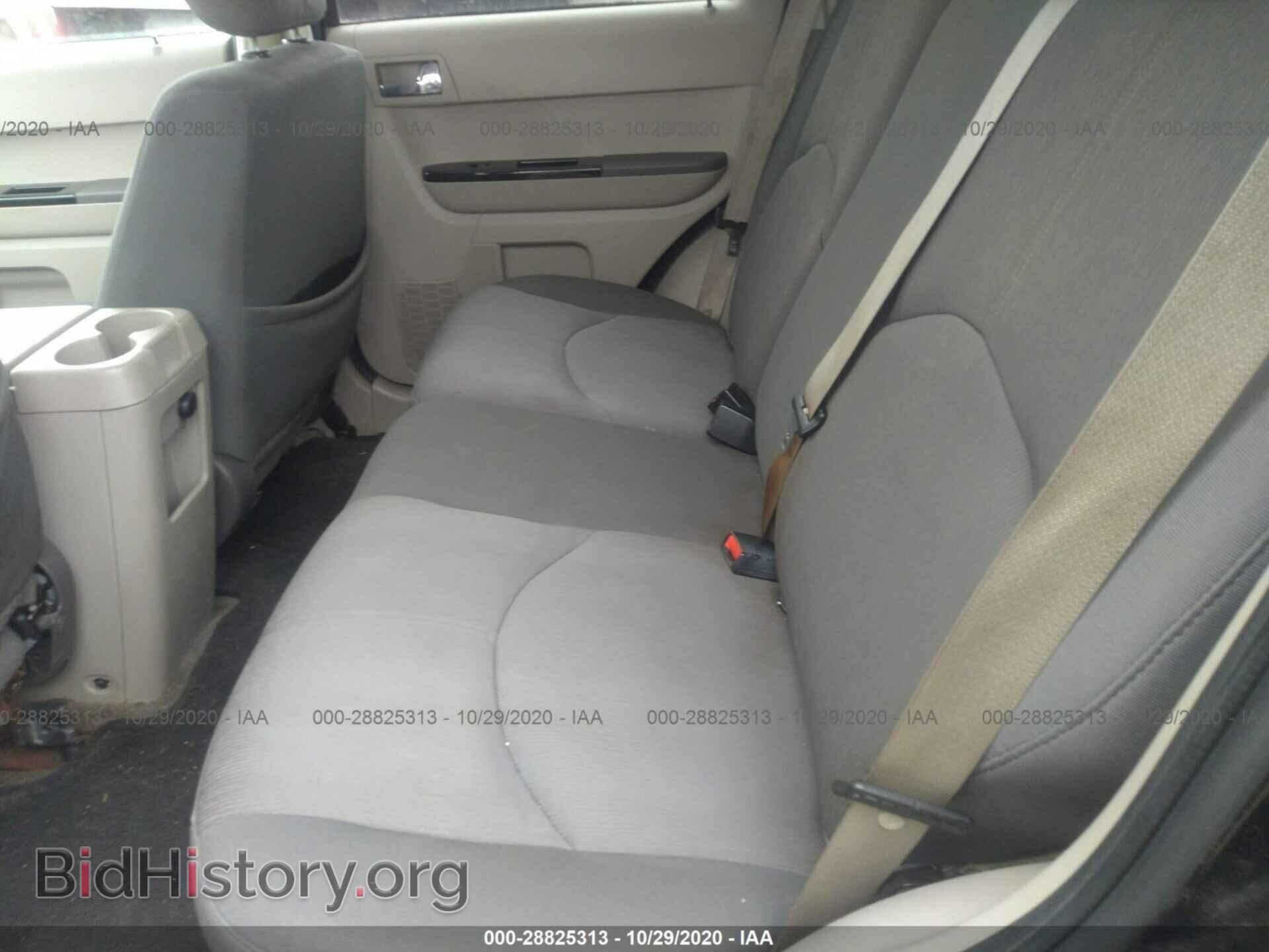 2008 MAZDA TRIBUTE - VIN: 4F2CZ92Z28KM12892 - Фото 8